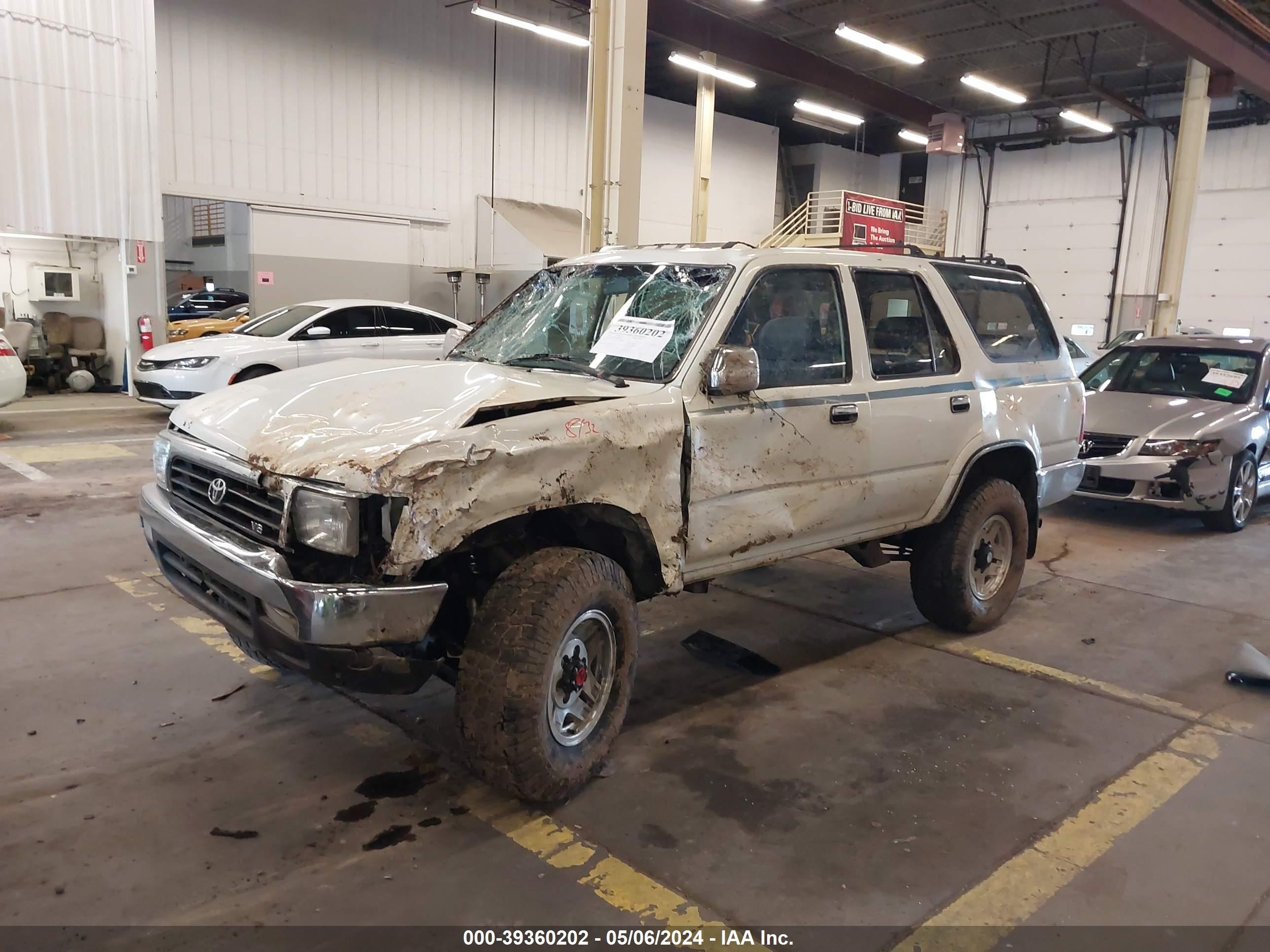 Photo 1 VIN: JT3VN39W8N0080921 - TOYOTA 4RUNNER 