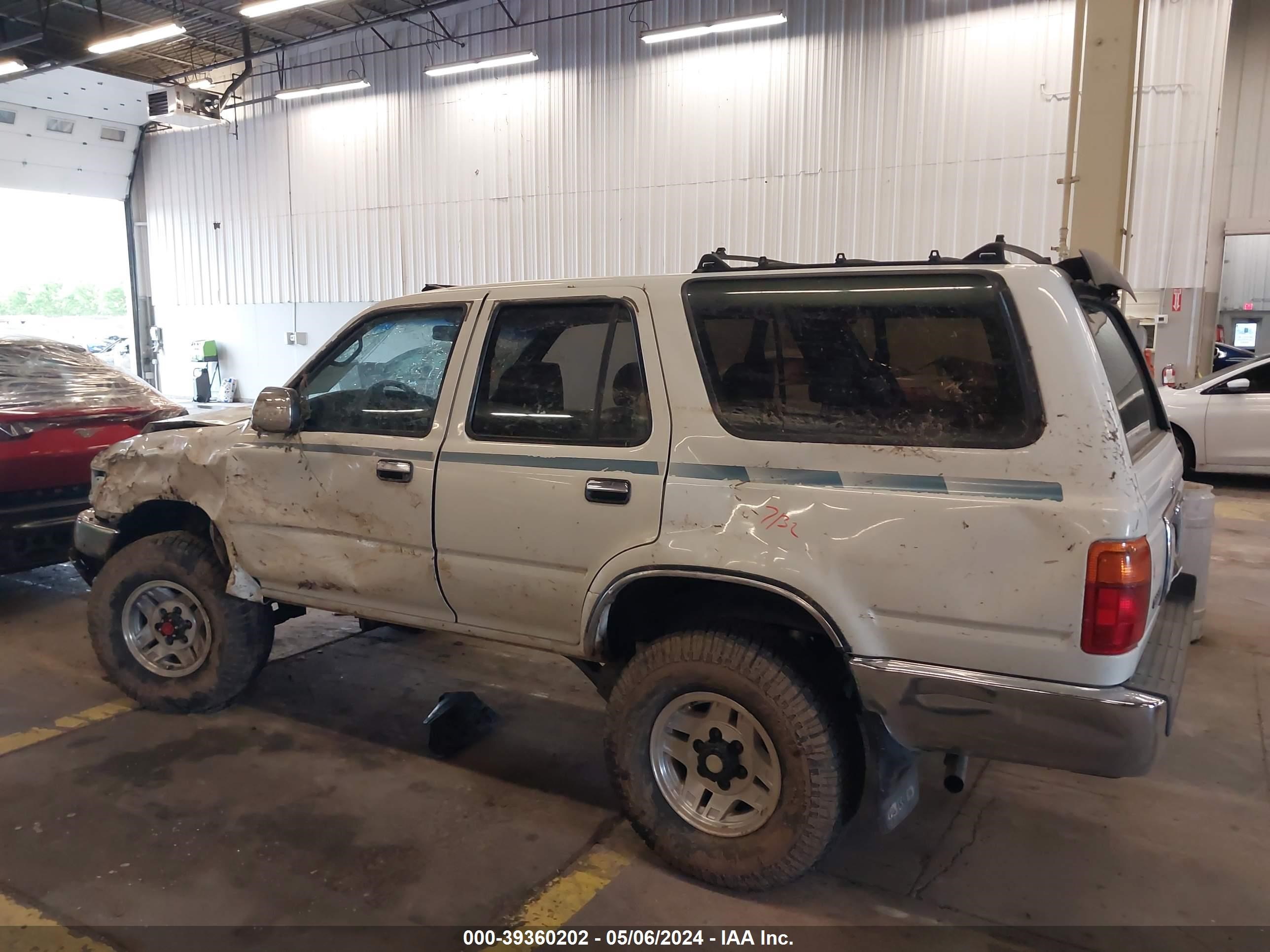 Photo 12 VIN: JT3VN39W8N0080921 - TOYOTA 4RUNNER 