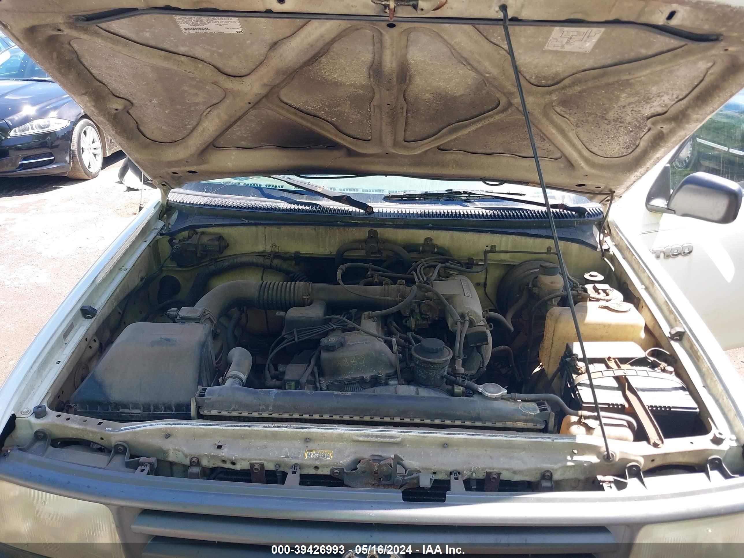 Photo 9 VIN: JT4JM11D9T0015889 - TOYOTA T100 