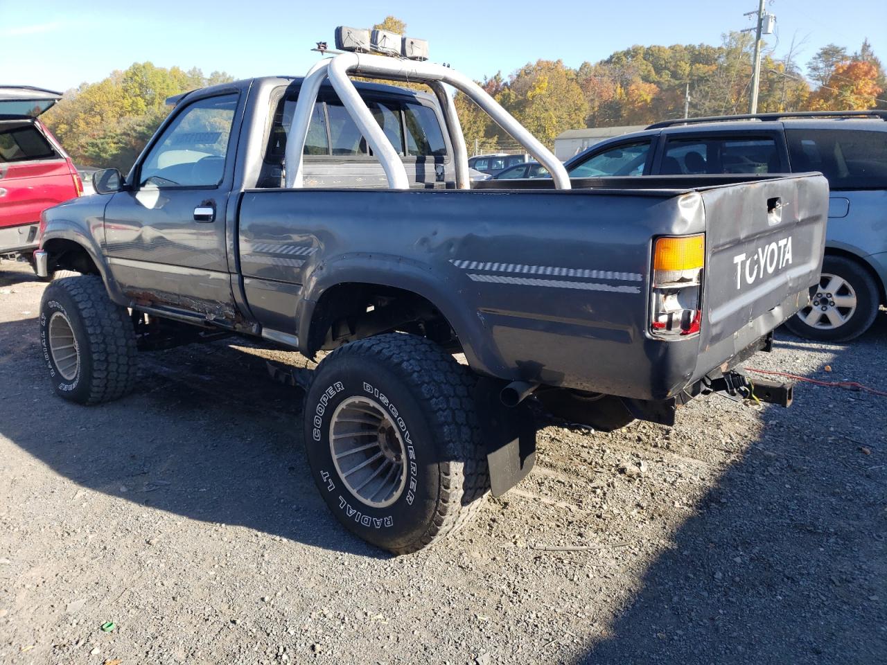 Photo 1 VIN: JT4RN01P3M7042342 - TOYOTA PICKUP 