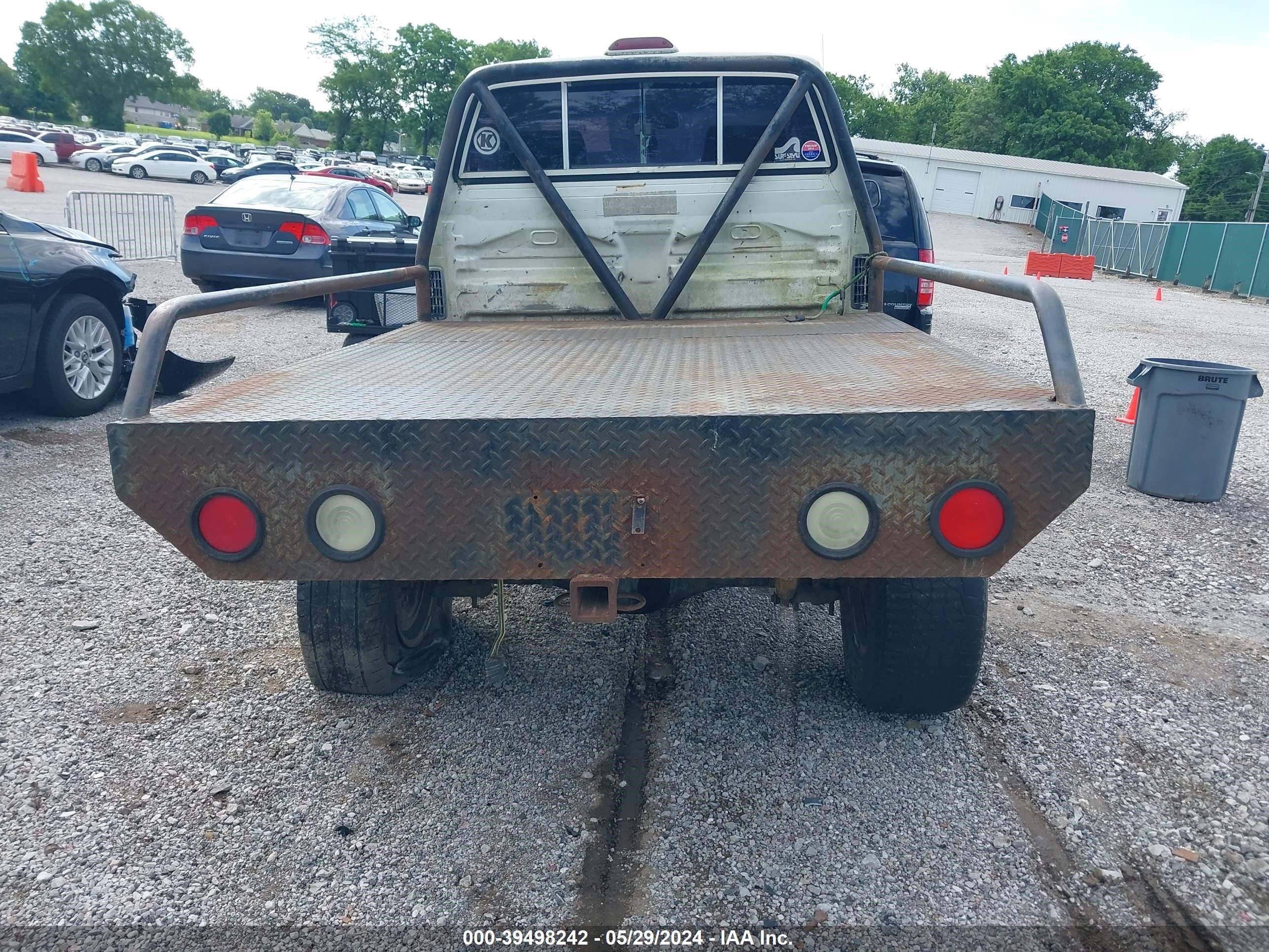 Photo 15 VIN: JT4RN01P6S7071461 - TOYOTA PICKUP 