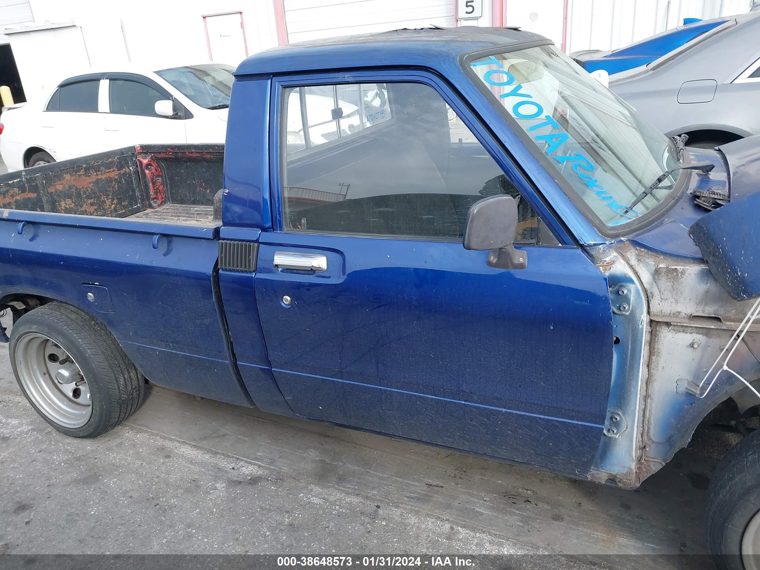 Photo 12 VIN: JT4RN34R6D0091428 - TOYOTA PICKUP 