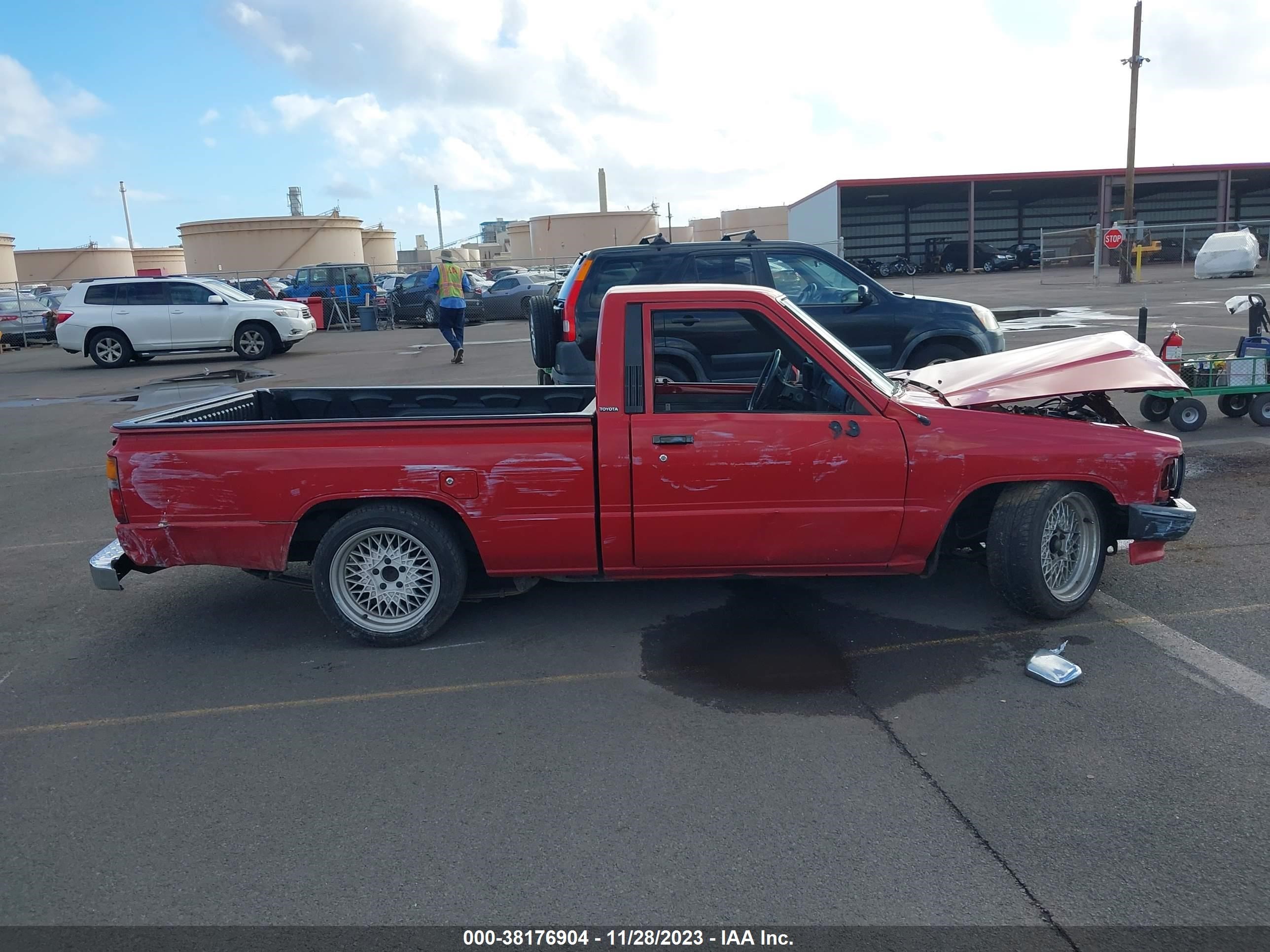 Photo 12 VIN: JT4RN50R1H0259953 - TOYOTA PICKUP 