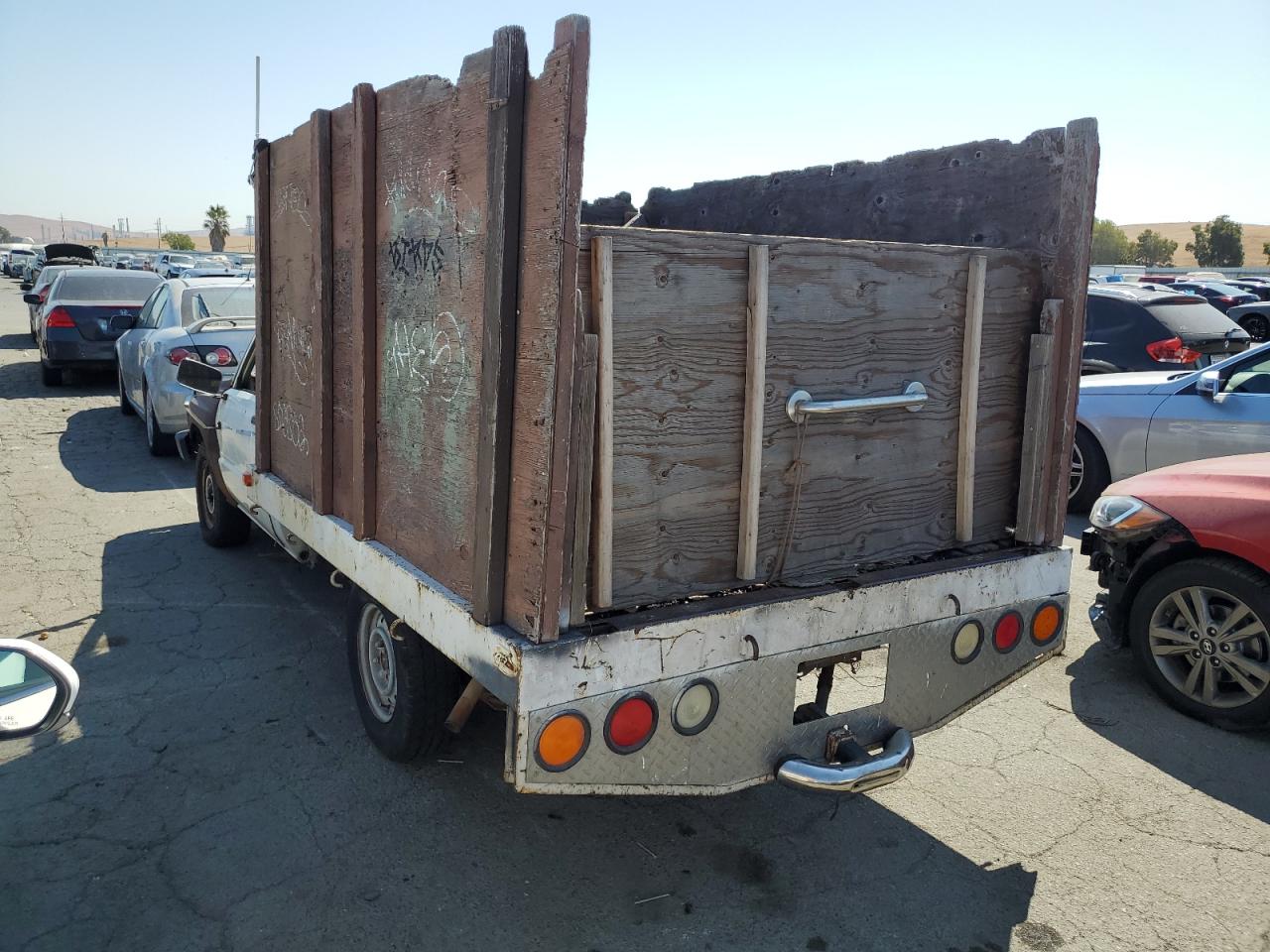 Photo 1 VIN: JT4RN55A3J0269439 - TOYOTA PICKUP 