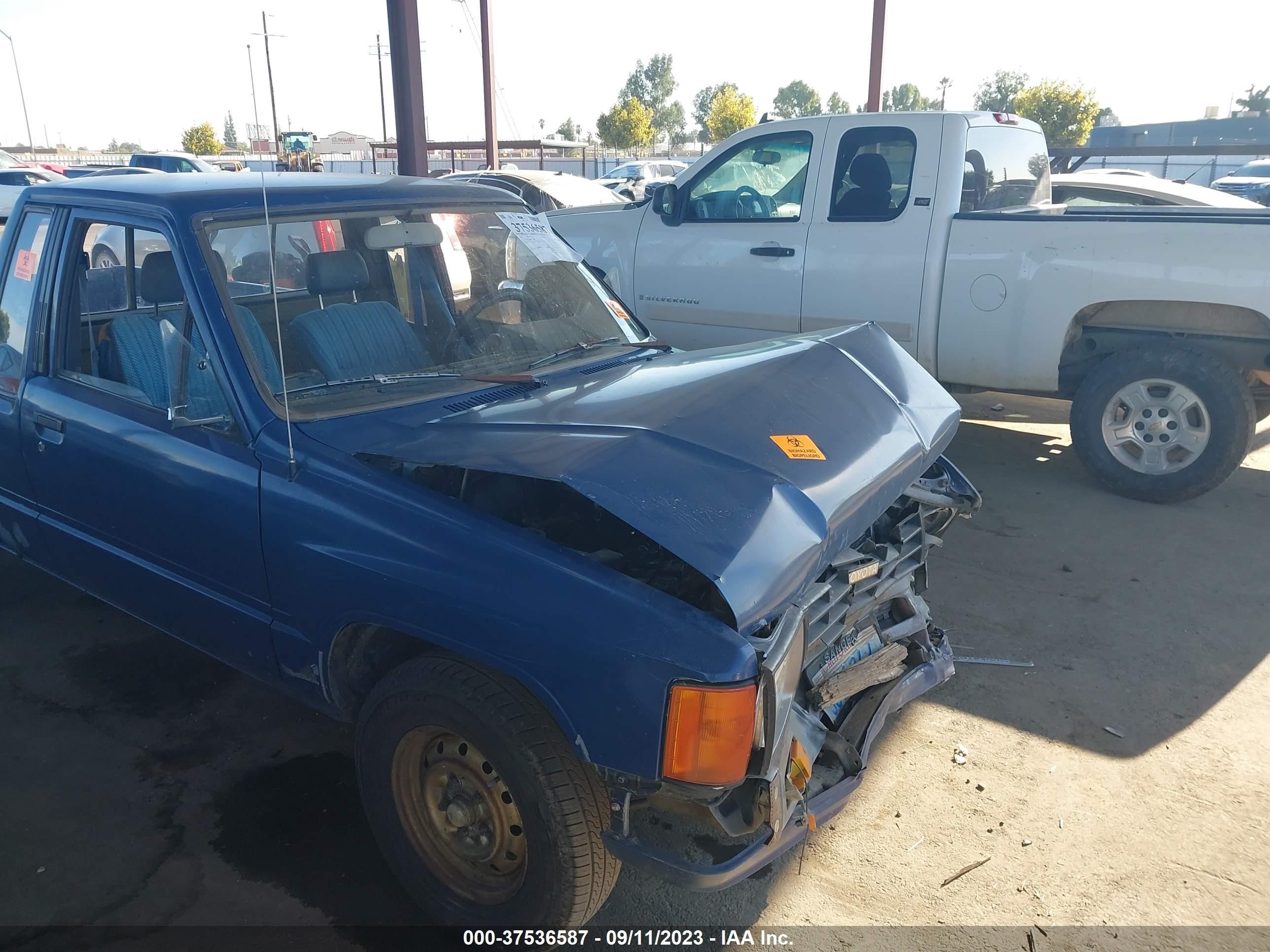 Photo 5 VIN: JT4RN56D4F0119260 - TOYOTA PICKUP 