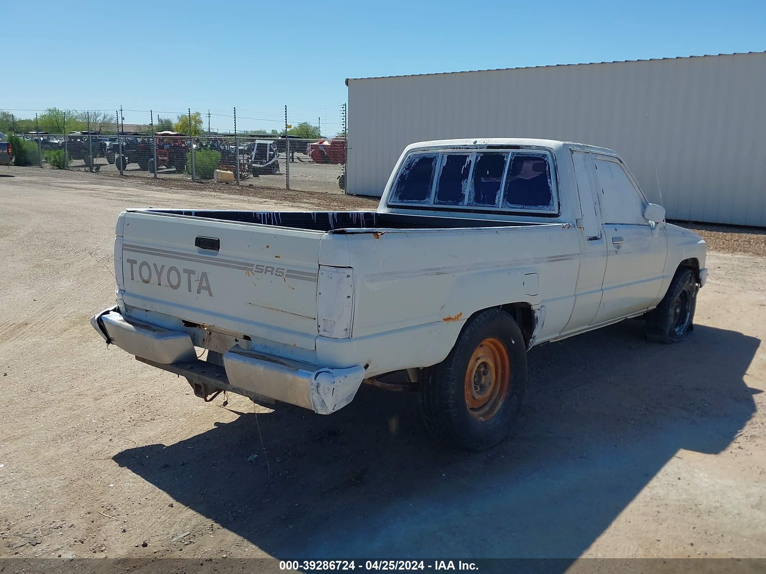 Photo 3 VIN: JT4RN56G4G0169779 - TOYOTA PICKUP 