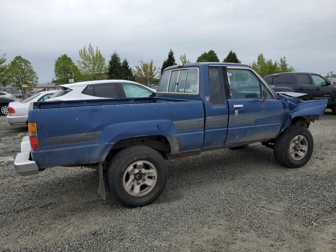 Photo 2 VIN: JT4RN67S6G5037778 - TOYOTA PICKUP 