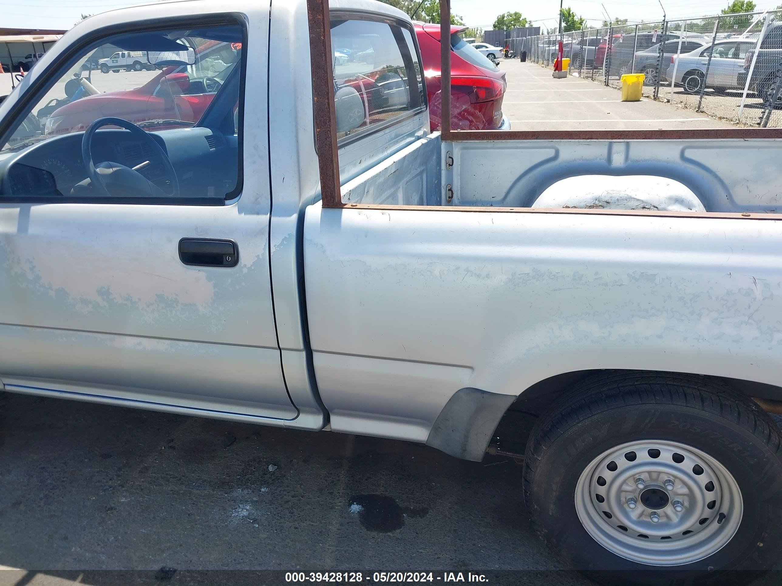 Photo 5 VIN: JT4RN81A1L5055210 - TOYOTA PICKUP 