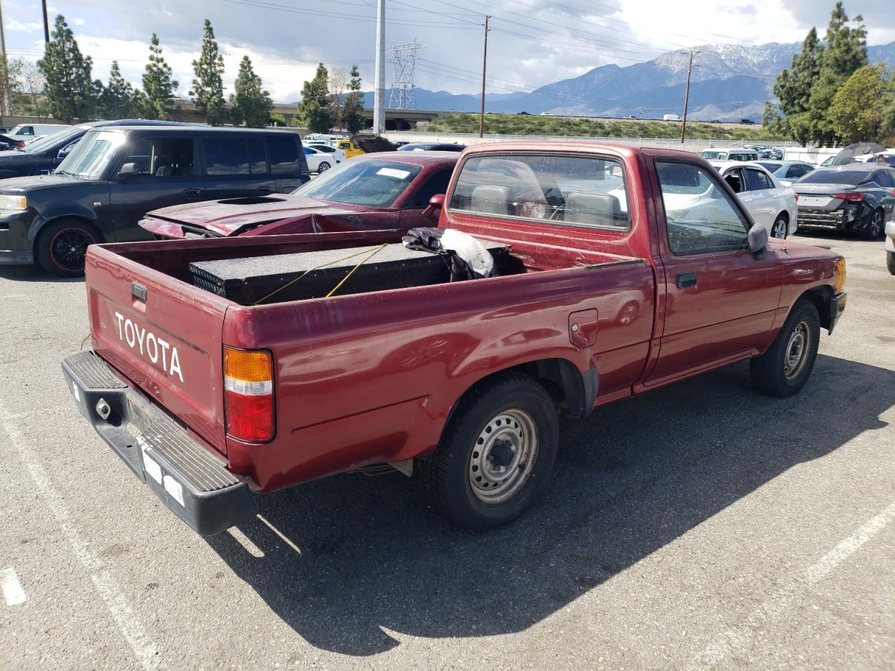 Photo 2 VIN: JT4RN81A3M0082455 - TOYOTA PICKUP 