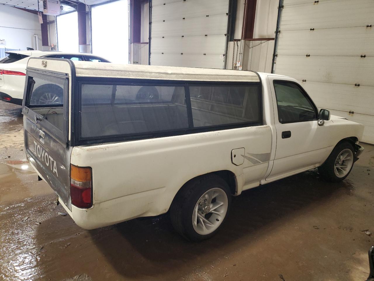 Photo 2 VIN: JT4RN81A5L0053795 - TOYOTA PICKUP 