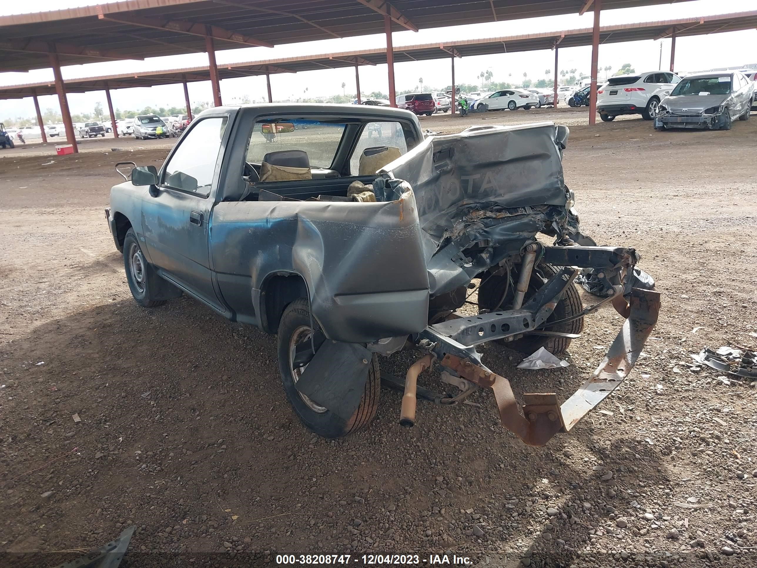 Photo 2 VIN: JT4RN81A5N5133572 - TOYOTA PICKUP 