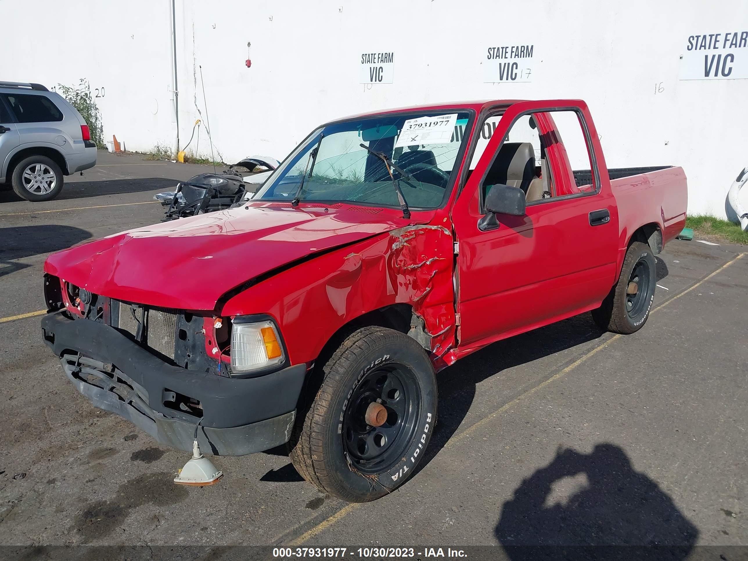 Photo 1 VIN: JT4RN81A7M5116738 - TOYOTA PICKUP 