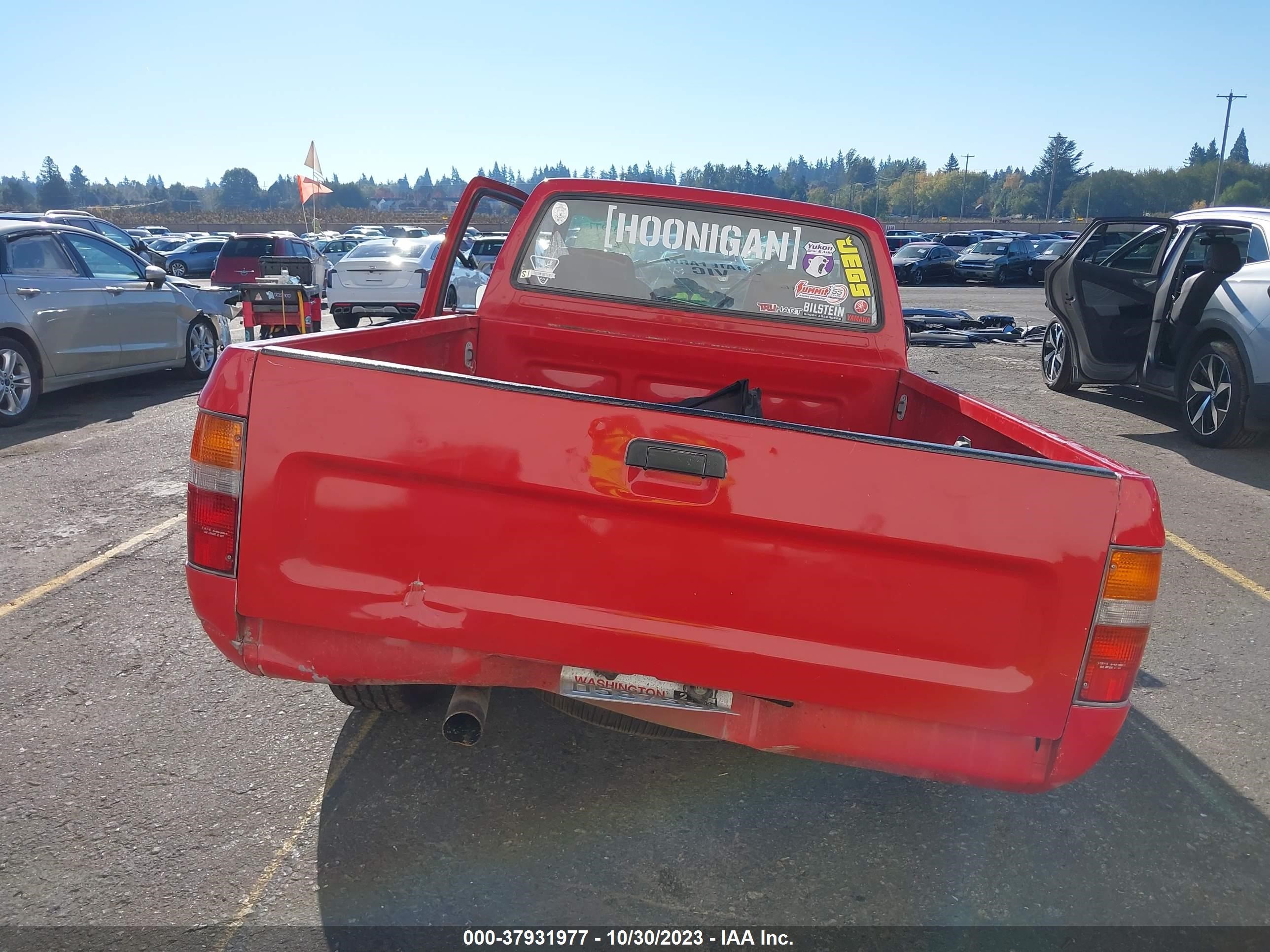 Photo 14 VIN: JT4RN81A7M5116738 - TOYOTA PICKUP 