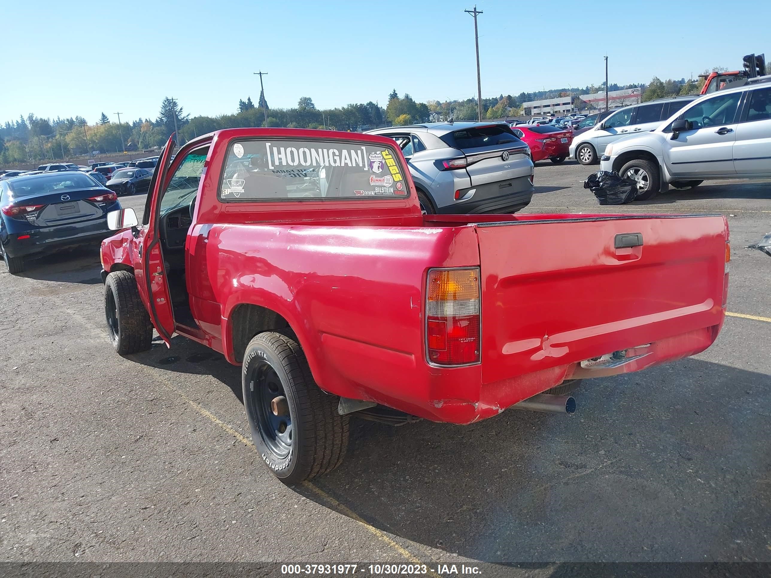 Photo 2 VIN: JT4RN81A7M5116738 - TOYOTA PICKUP 