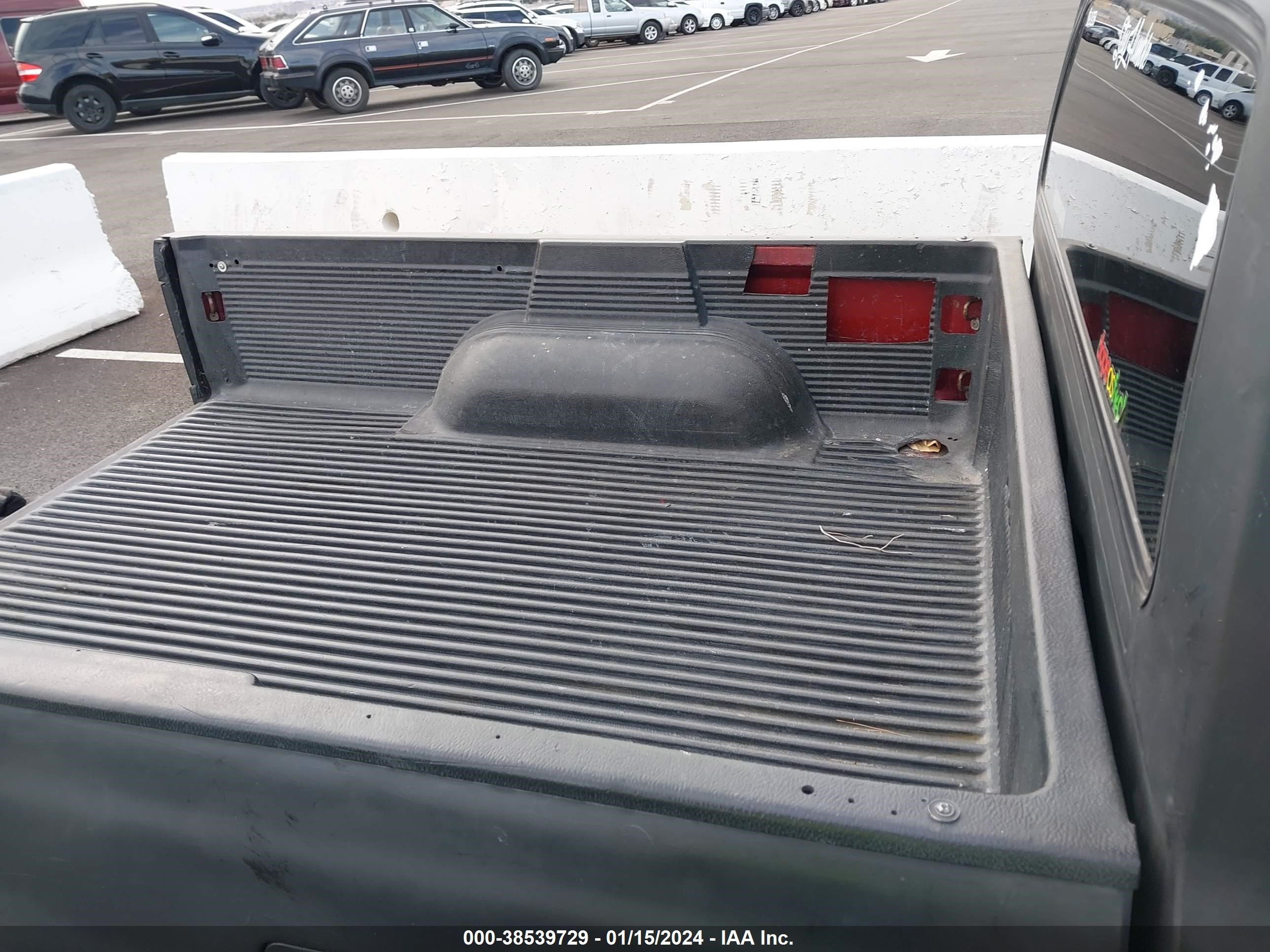 Photo 7 VIN: JT4RN81A8R5181136 - TOYOTA PICKUP 