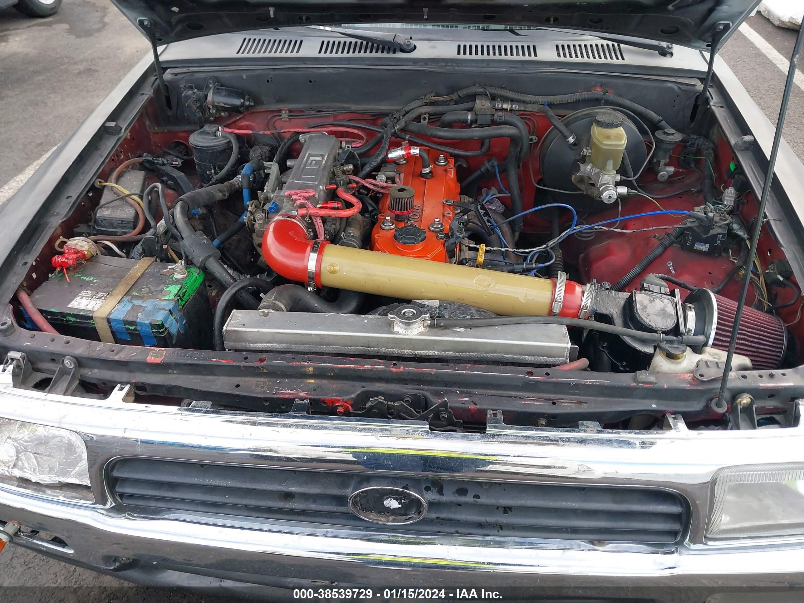 Photo 9 VIN: JT4RN81A8R5181136 - TOYOTA PICKUP 