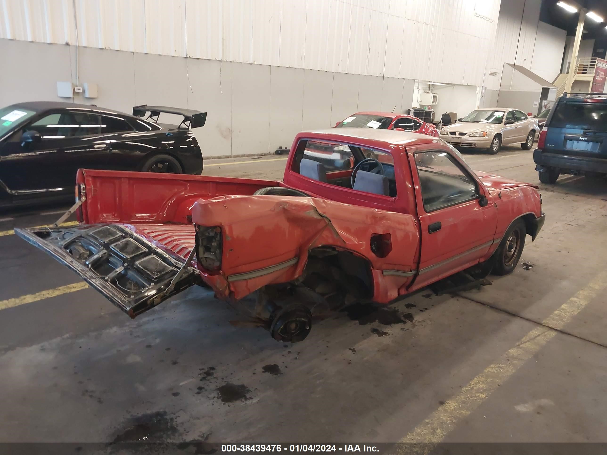 Photo 3 VIN: JT4RN81R8K5039803 - TOYOTA PICKUP 