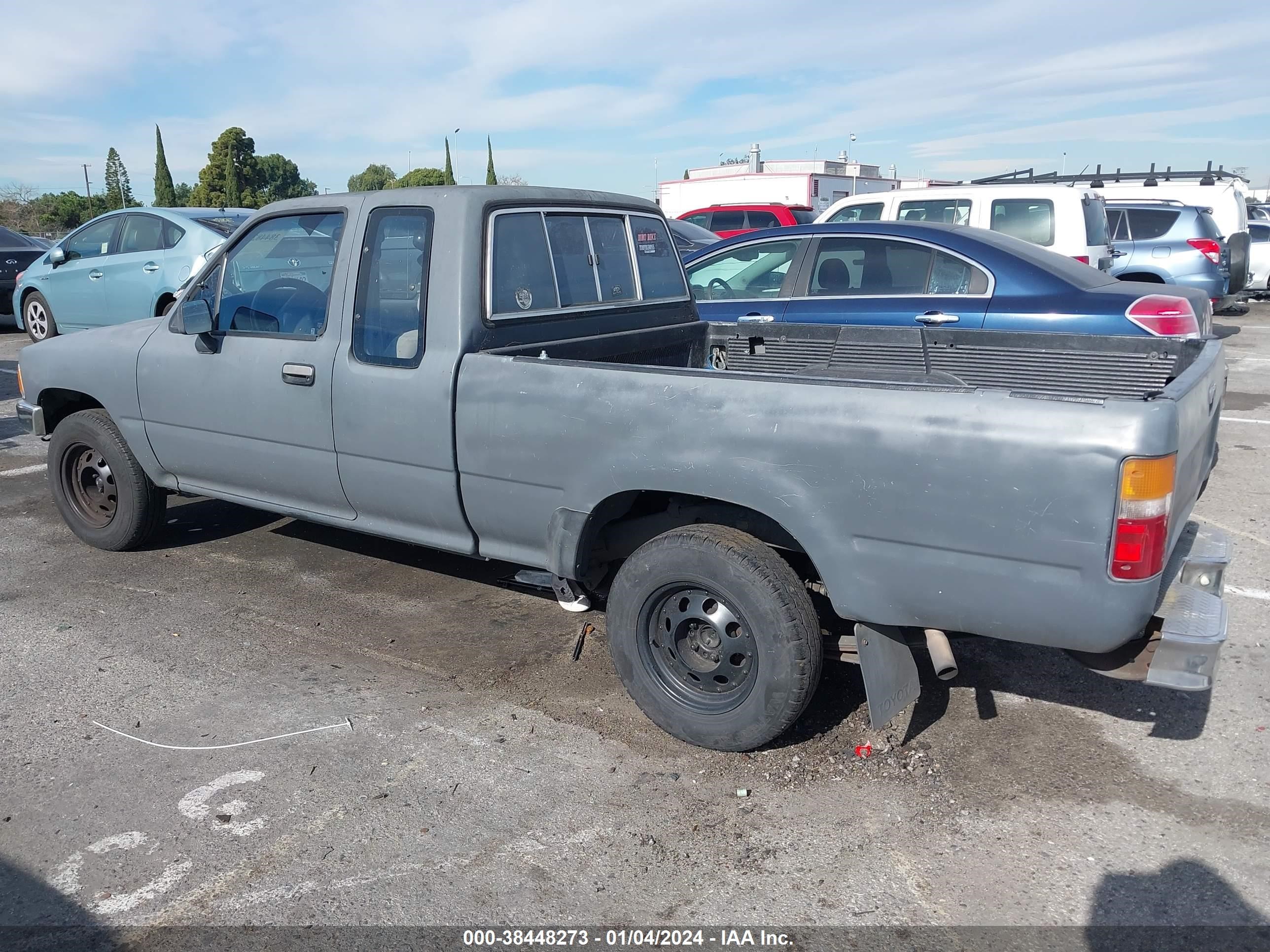 Photo 13 VIN: JT4RN93P1L5013983 - TOYOTA PICKUP 