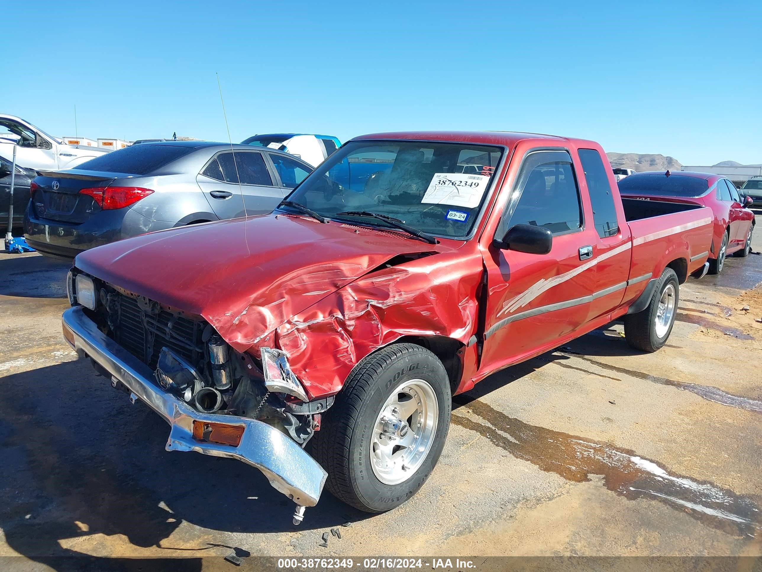 Photo 1 VIN: JT4RN93P1P5073493 - TOYOTA PICKUP 