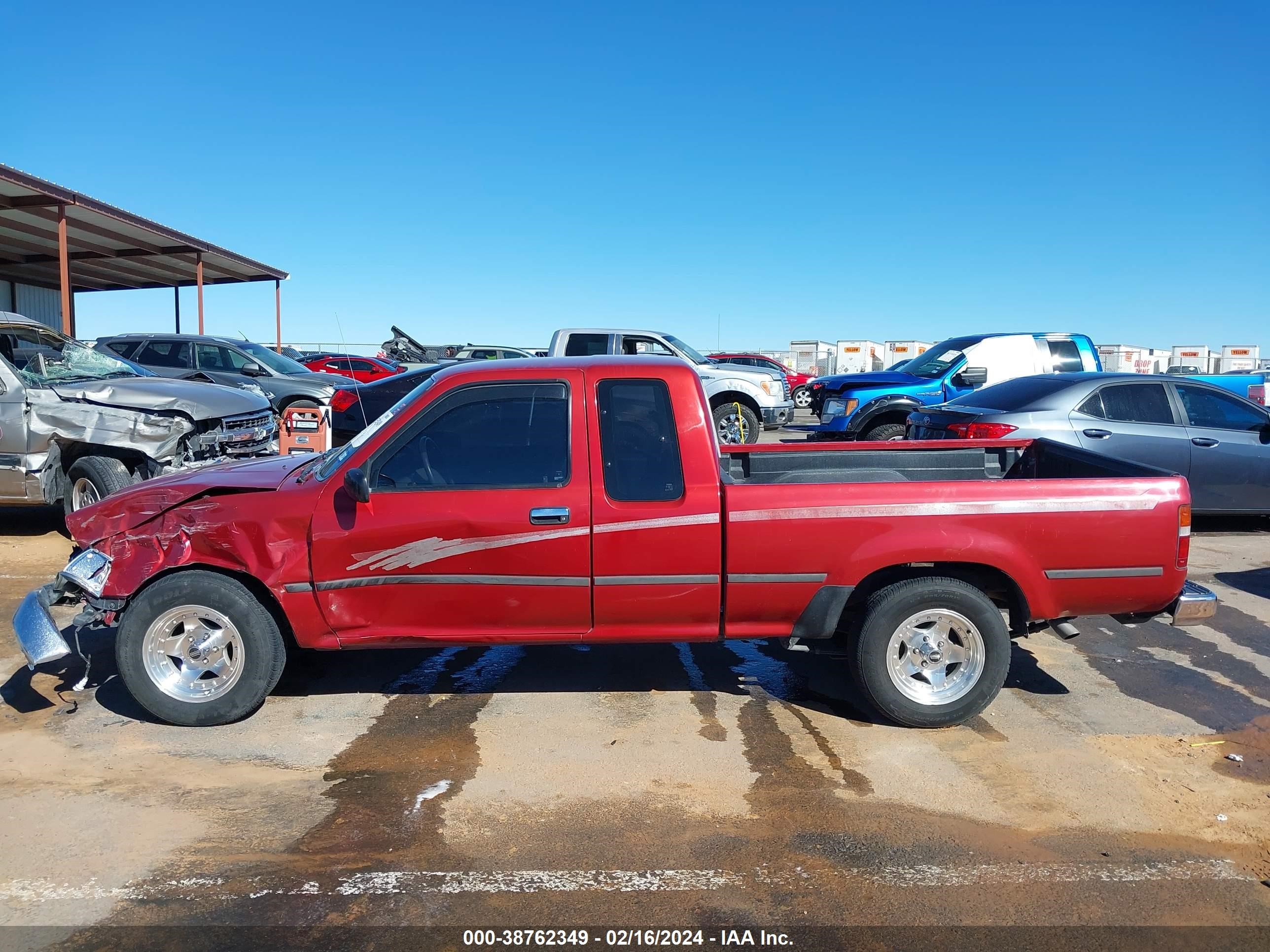 Photo 13 VIN: JT4RN93P1P5073493 - TOYOTA PICKUP 