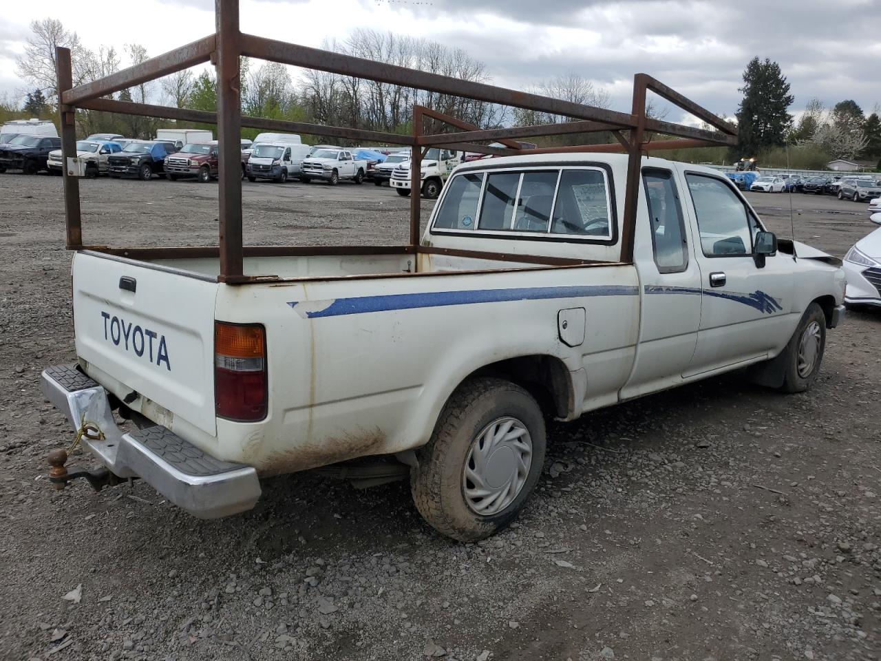 Photo 2 VIN: JT4RN93P5P5074582 - TOYOTA PICKUP 