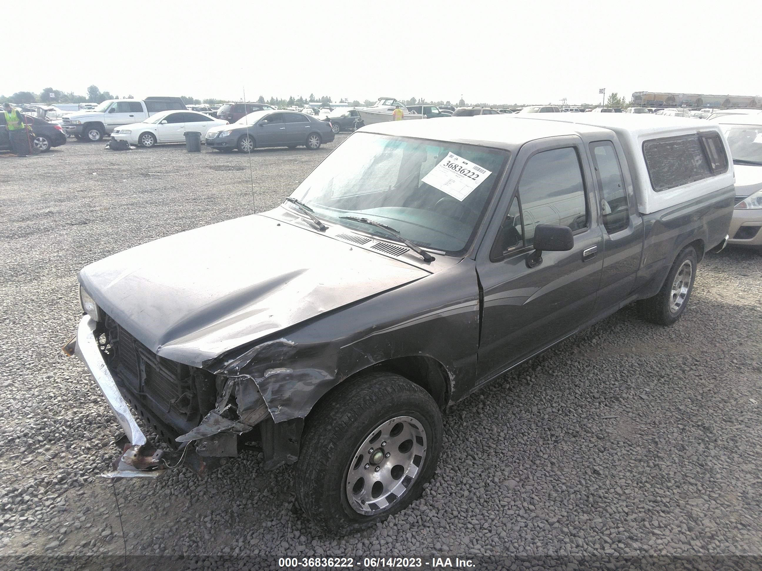 Photo 1 VIN: JT4RN93P6M5040596 - TOYOTA PICKUP 