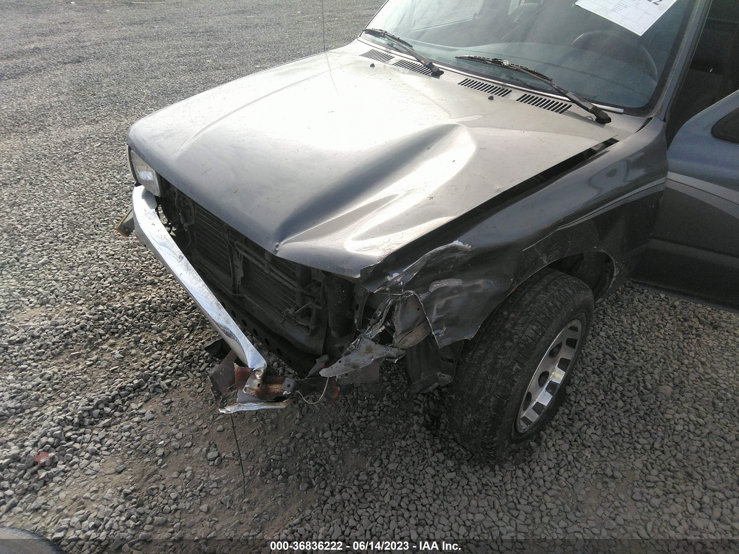 Photo 5 VIN: JT4RN93P6M5040596 - TOYOTA PICKUP 