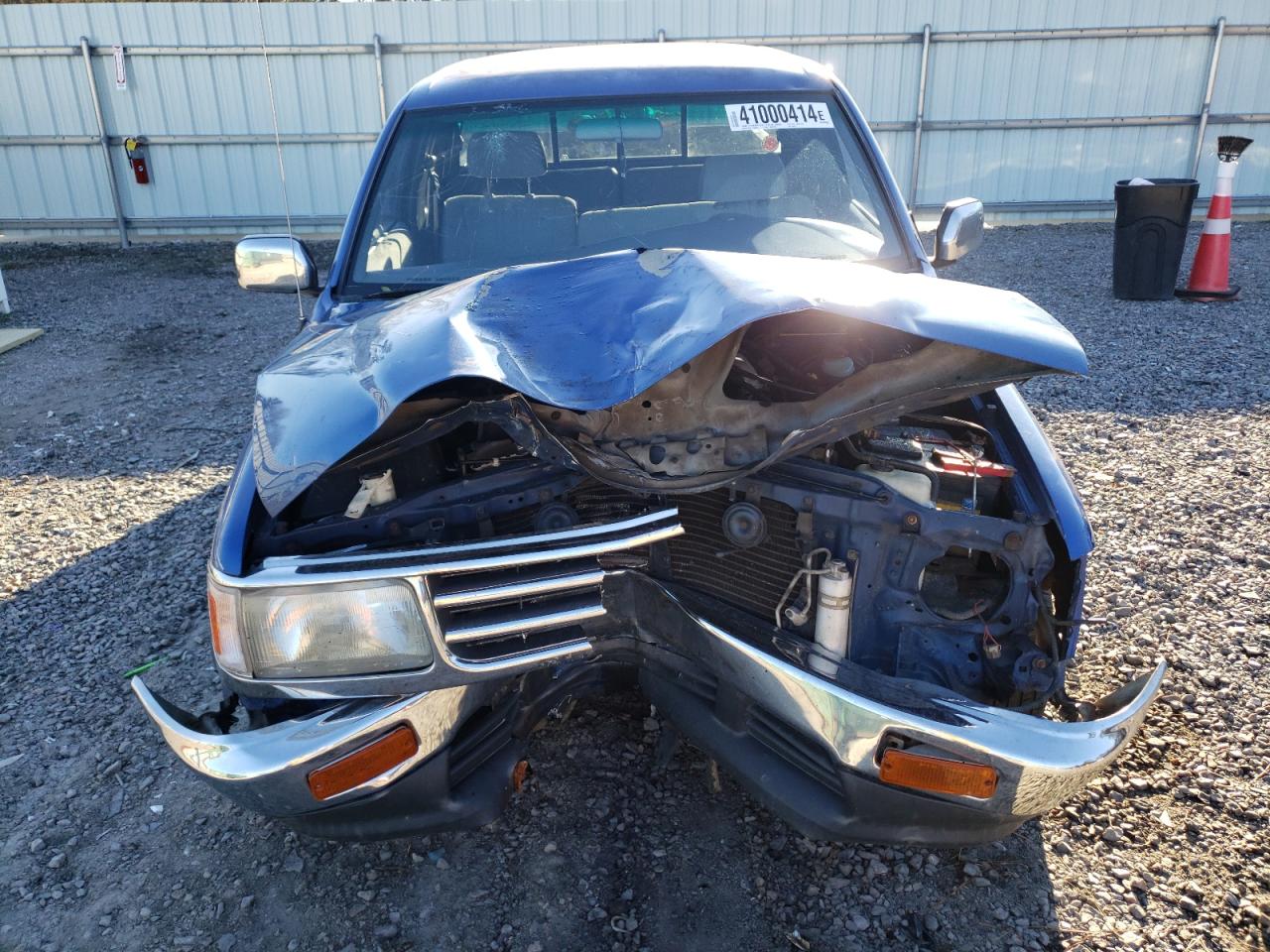 Photo 4 VIN: JT4TN12D2W0040237 - TOYOTA T100 