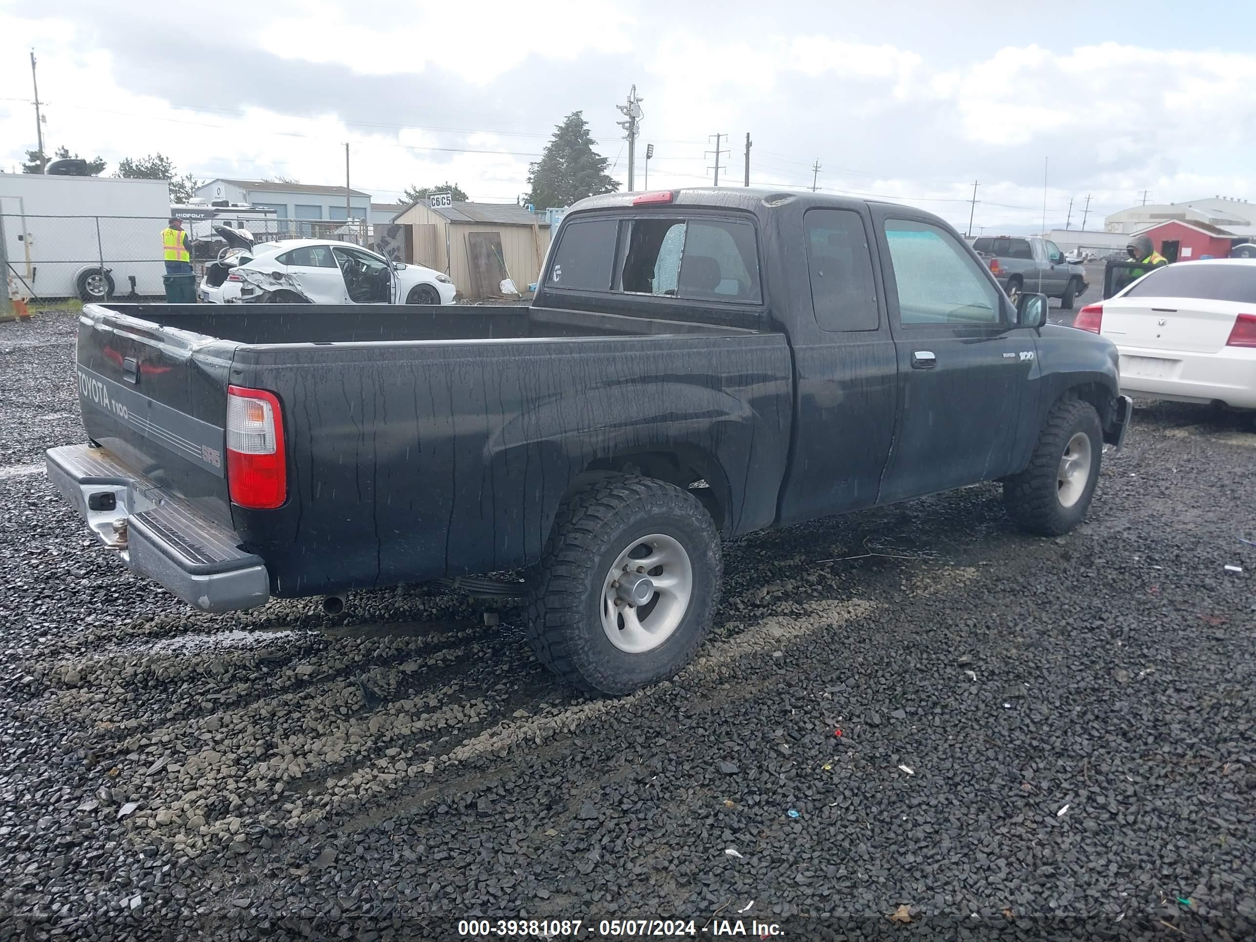 Photo 3 VIN: JT4TN14D0V0028311 - TOYOTA T100 