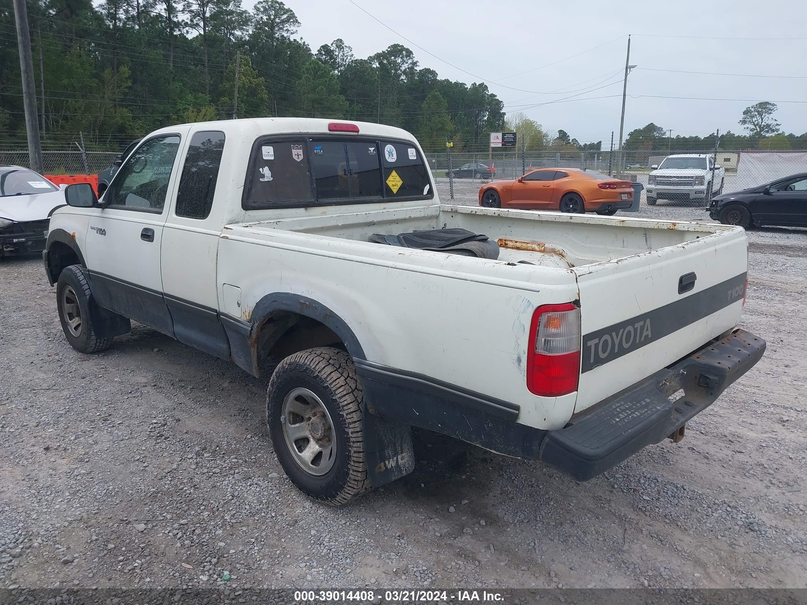 Photo 2 VIN: JT4UN22D8T0018880 - TOYOTA T100 