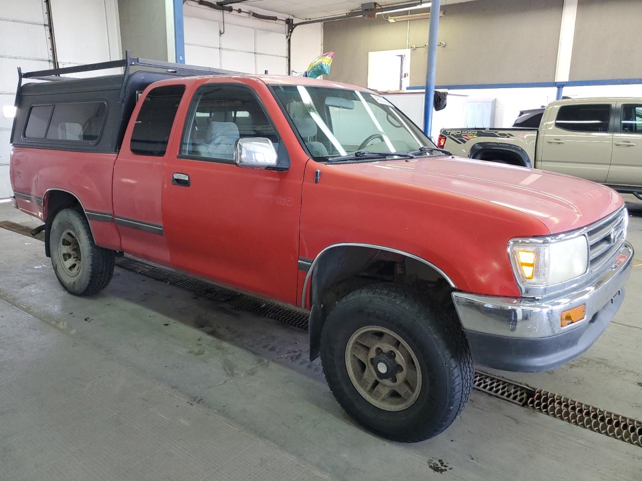 Photo 3 VIN: JT4UN24D2T0030956 - TOYOTA T100 