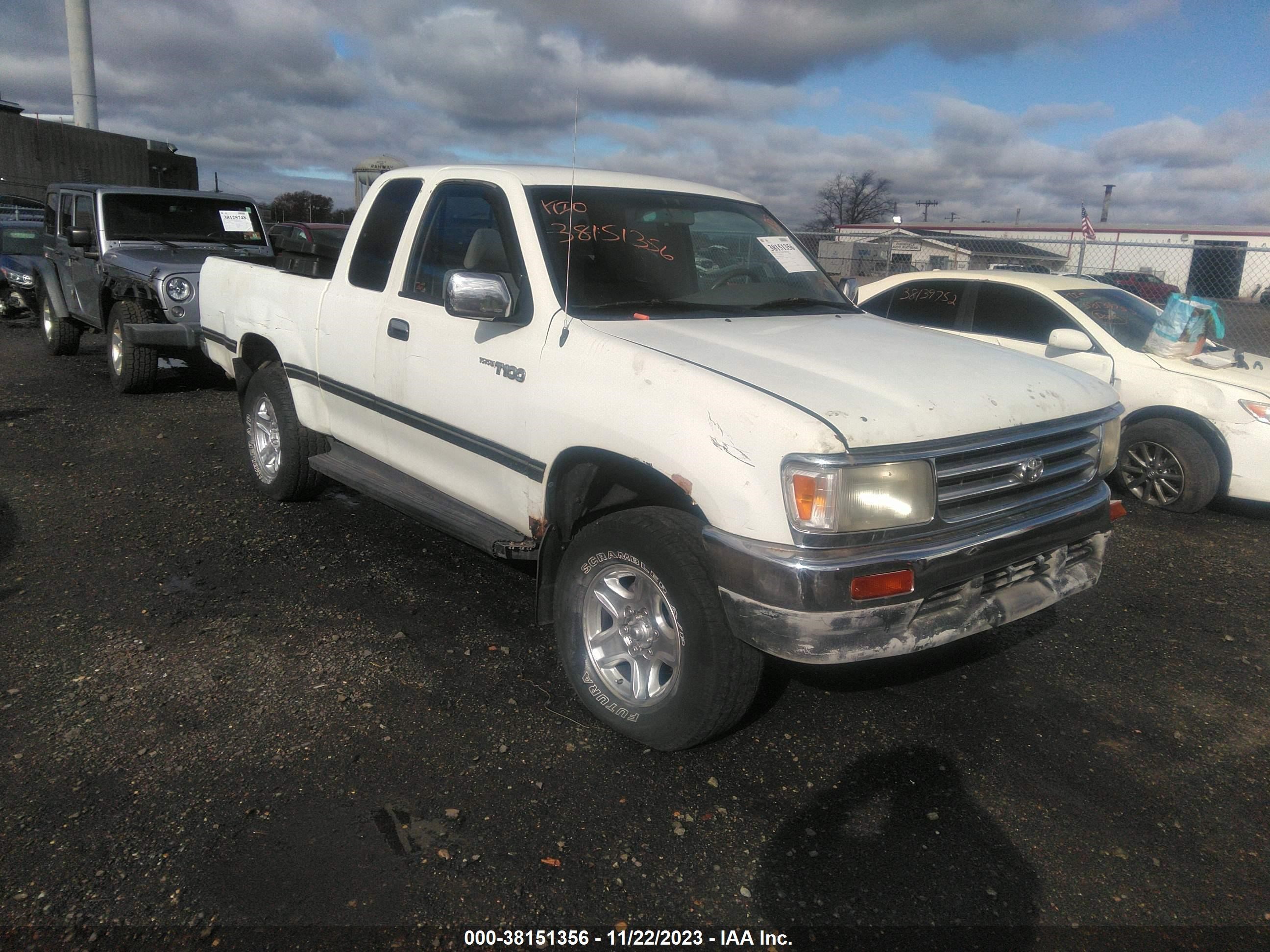 Photo 0 VIN: JT4UN24D9V0047207 - TOYOTA T100 