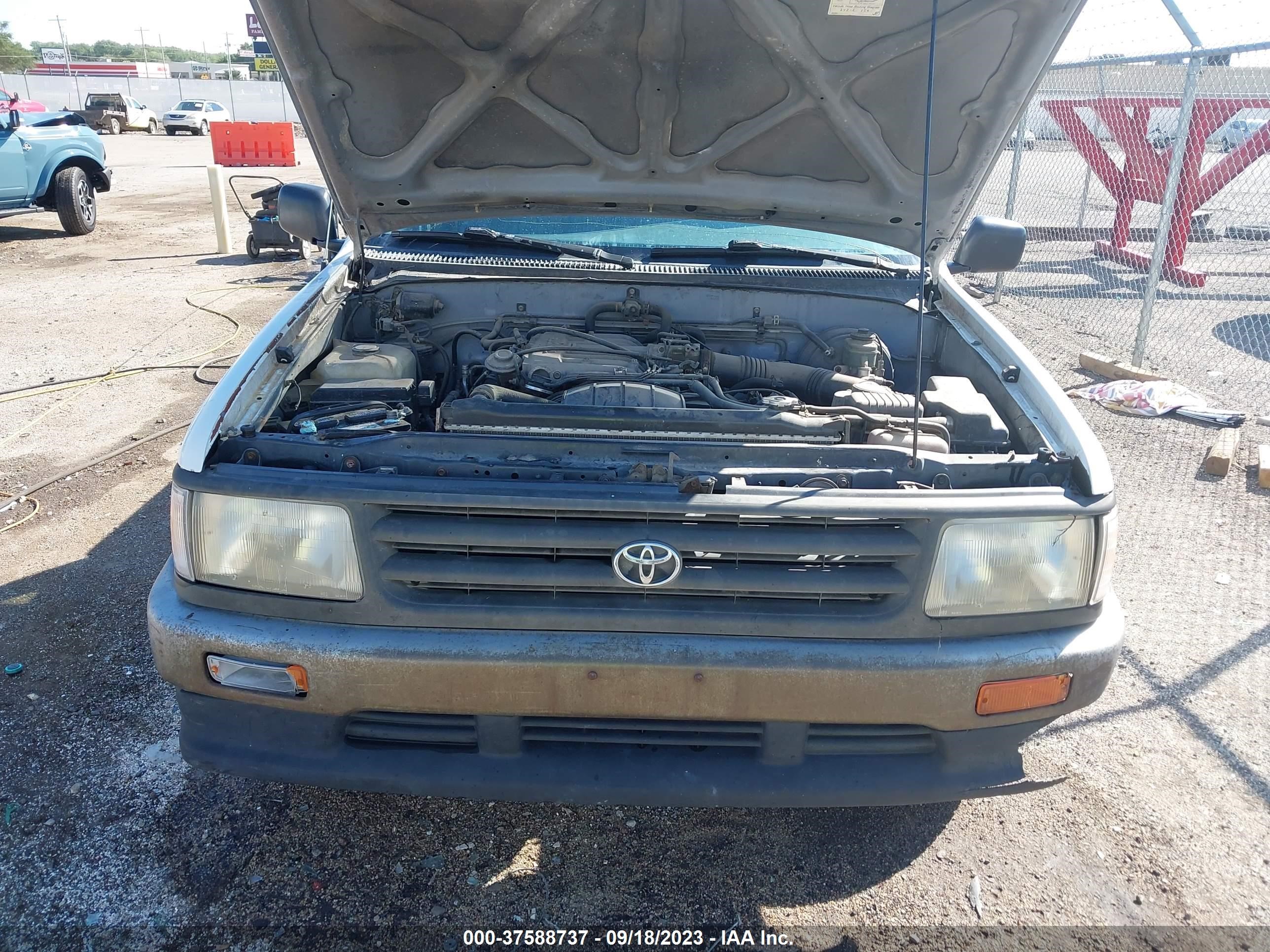 Photo 9 VIN: JT4VD10B2P0005874 - TOYOTA T100 