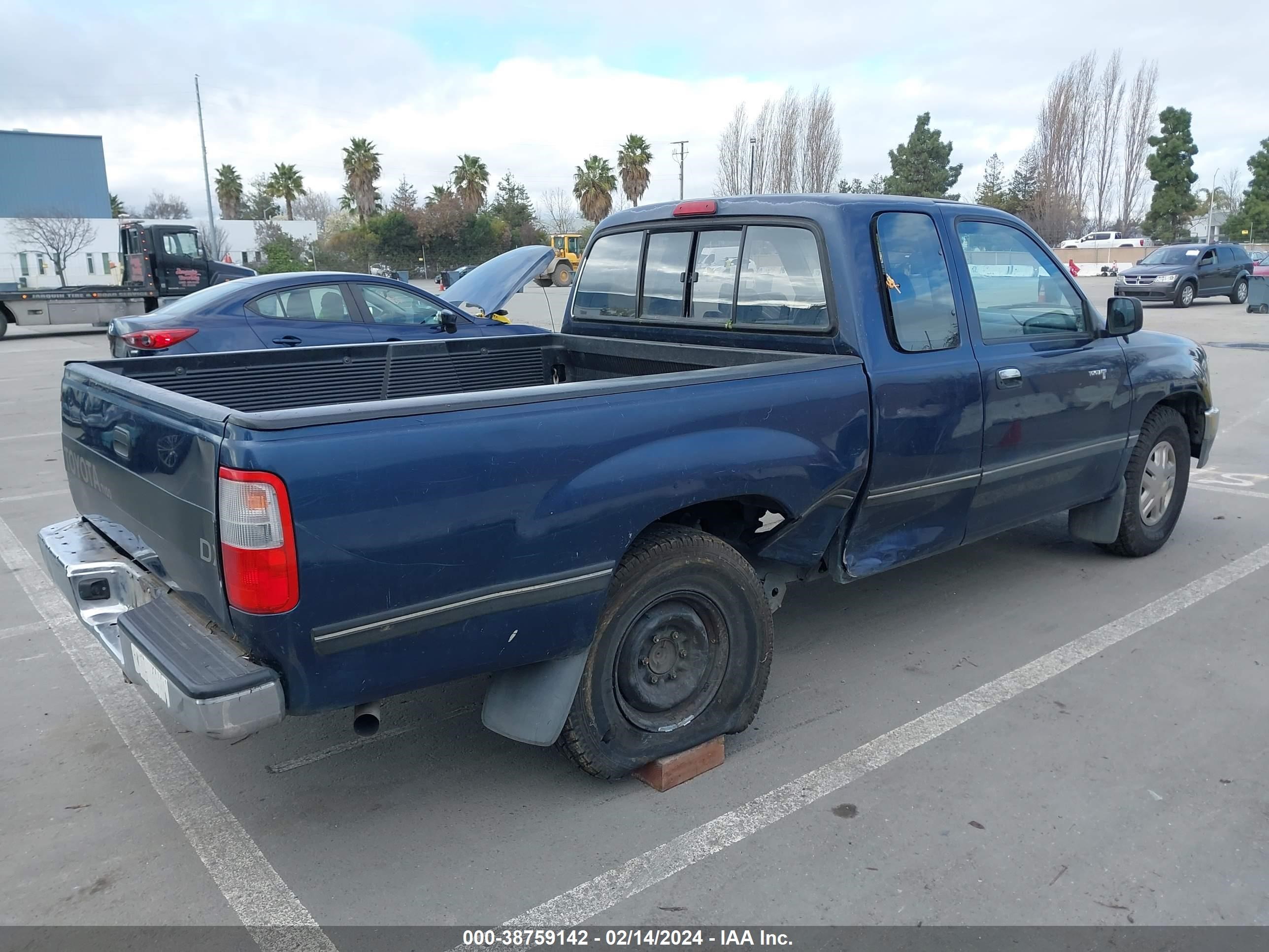 Photo 4 VIN: JT4VD12E2S0007625 - TOYOTA T100 