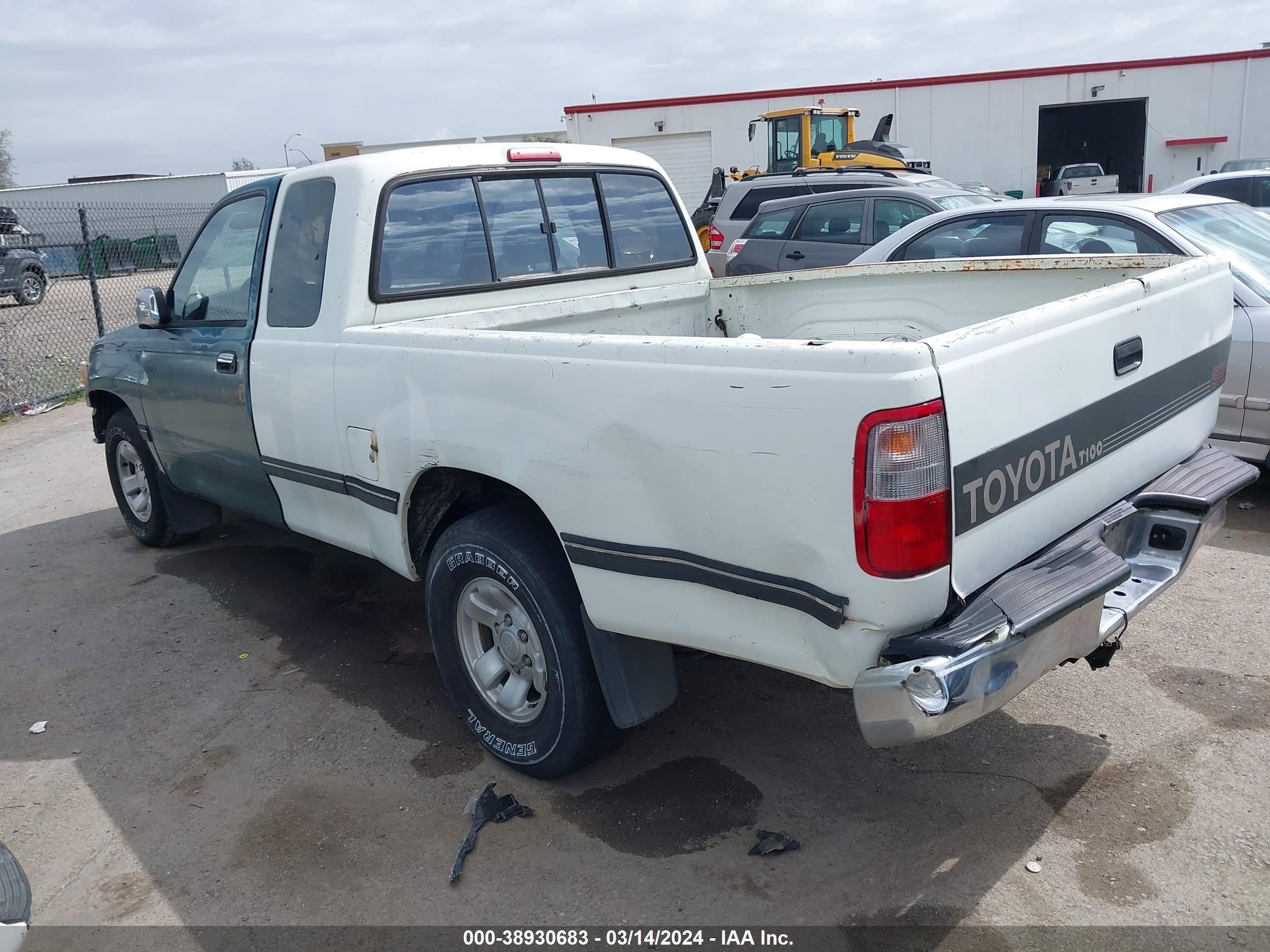 Photo 2 VIN: JT4VD12F9S0013947 - TOYOTA T100 