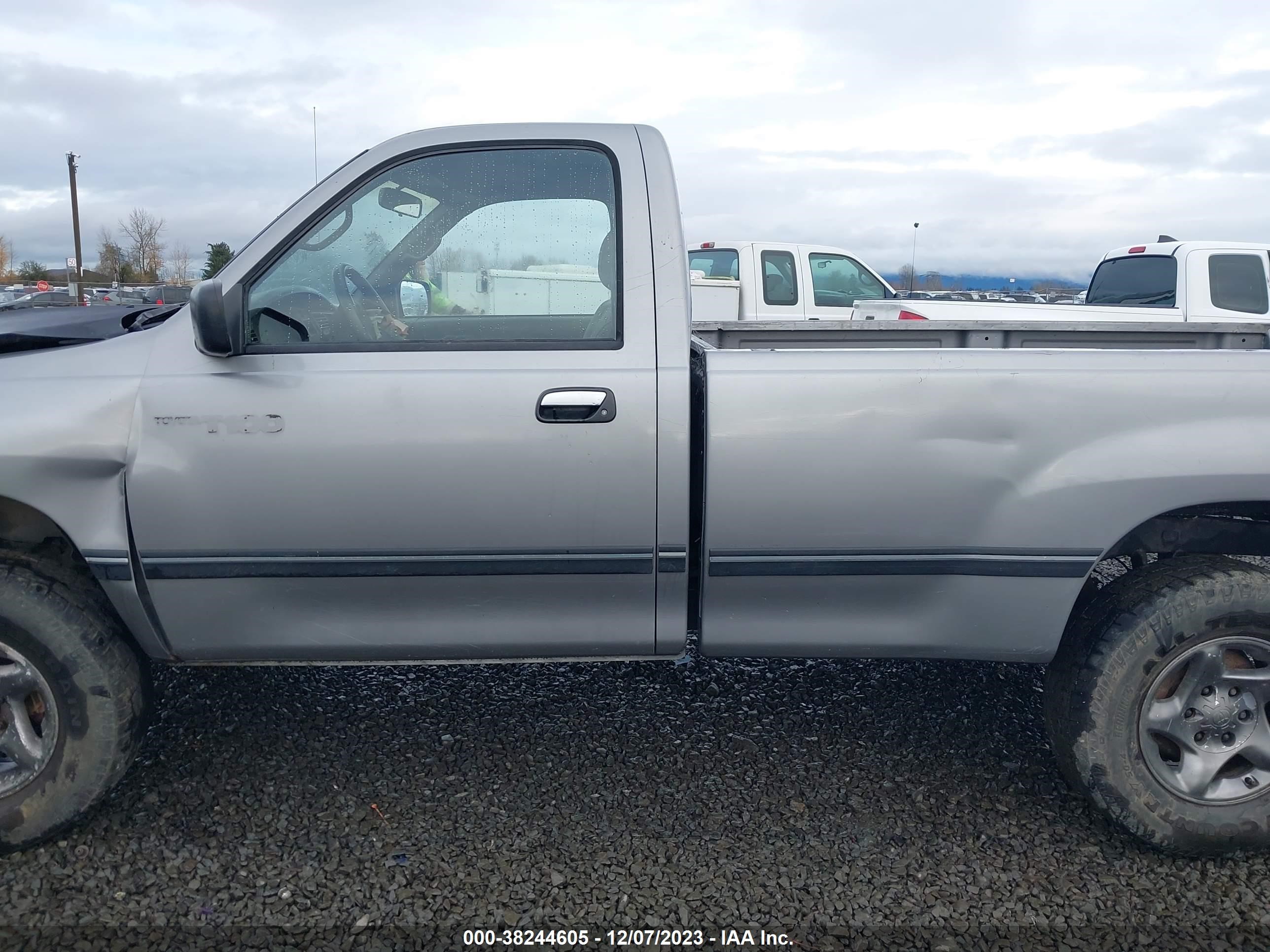 Photo 13 VIN: JT4VD20A4R0014463 - TOYOTA T100 