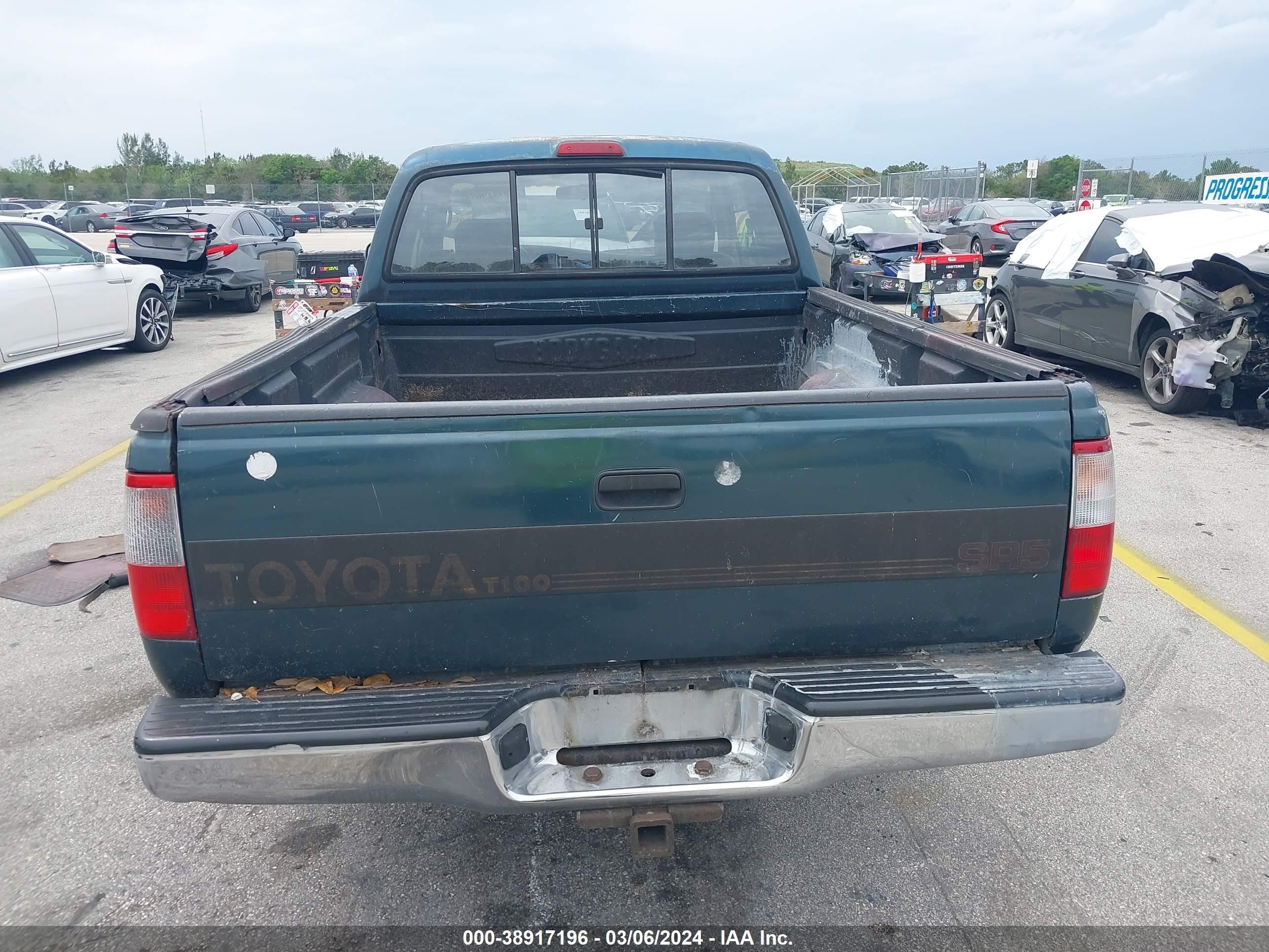 Photo 15 VIN: JT4VD22F5S0015006 - TOYOTA T100 