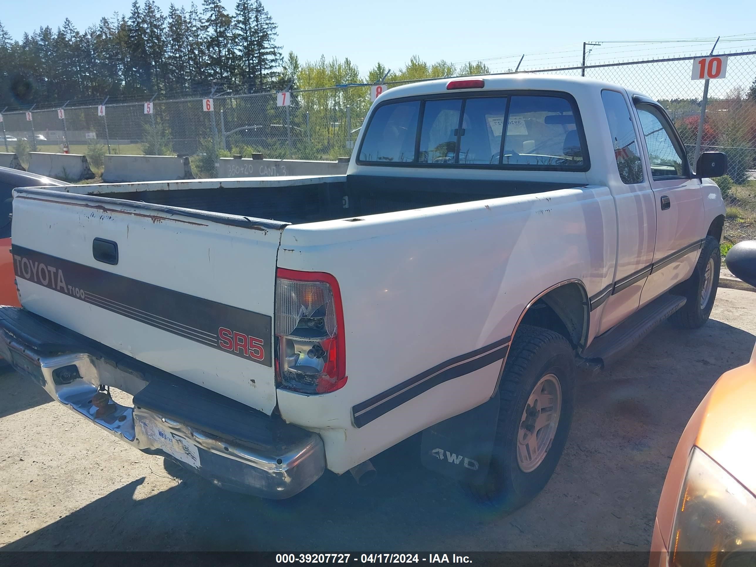 Photo 3 VIN: JT4VD22F8S0016568 - TOYOTA T100 