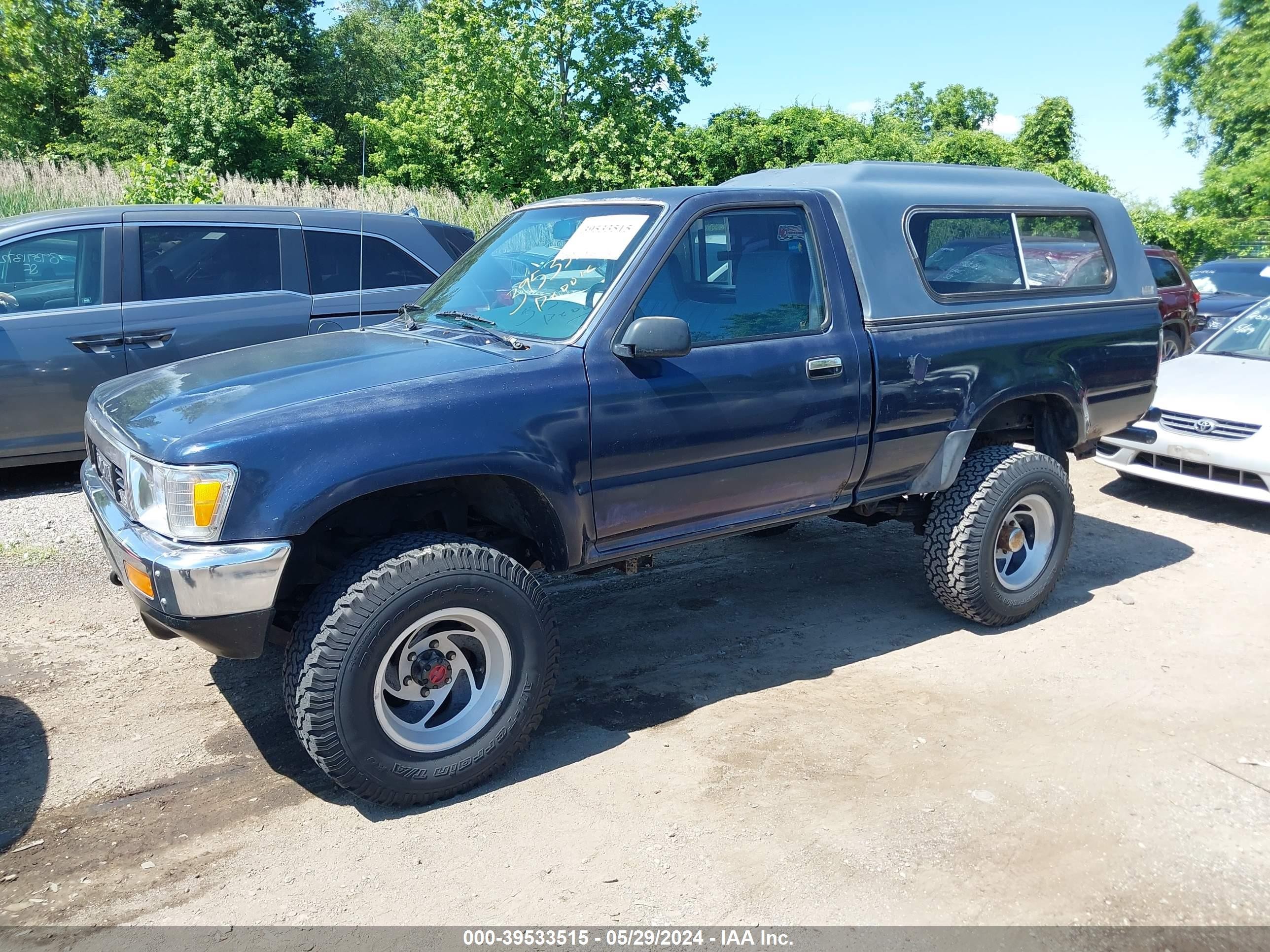 Photo 1 VIN: JT4VN01D6M2010552 - TOYOTA PICKUP 