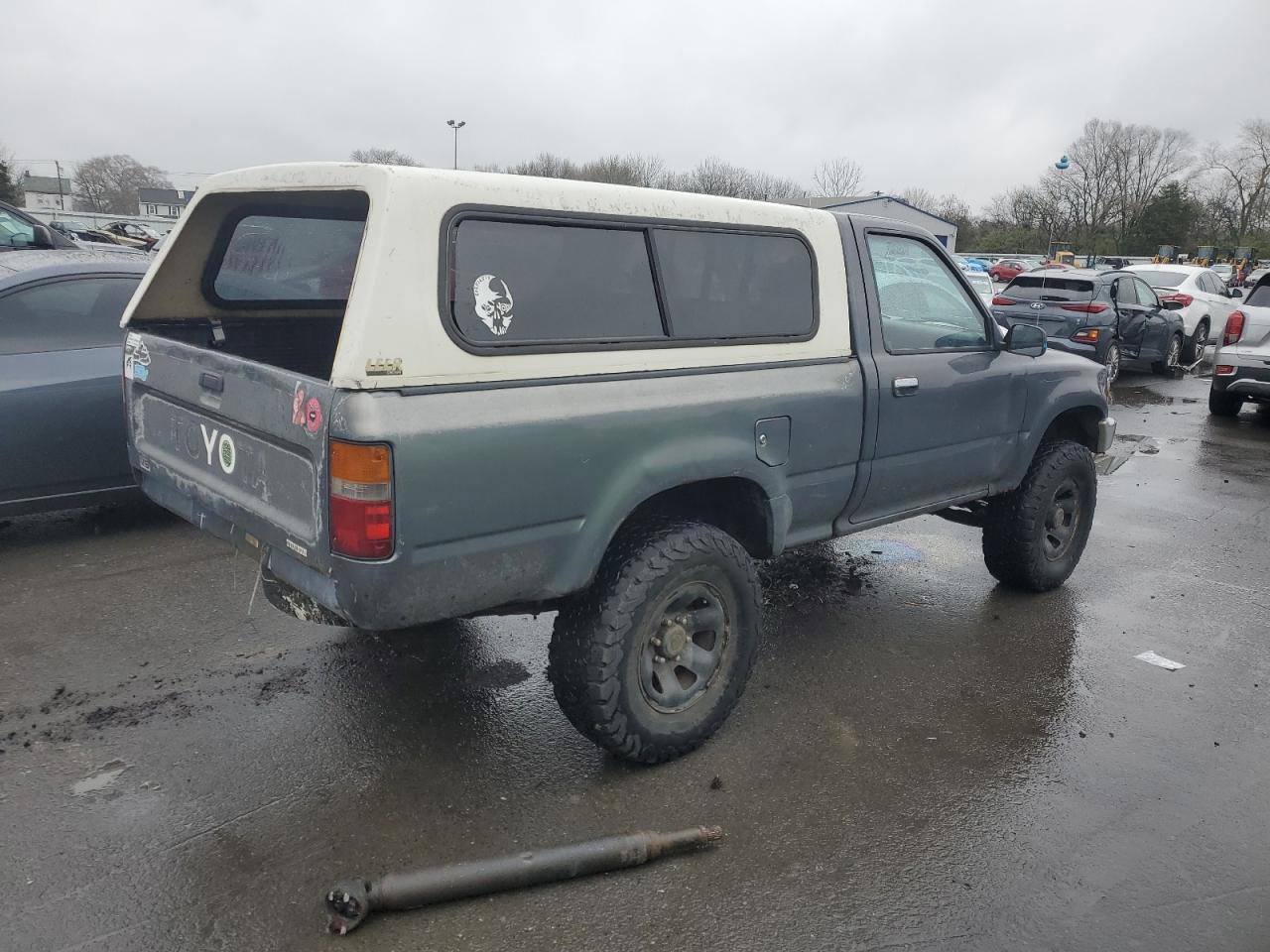 Photo 2 VIN: JT4VN01D7M0004741 - TOYOTA PICKUP 