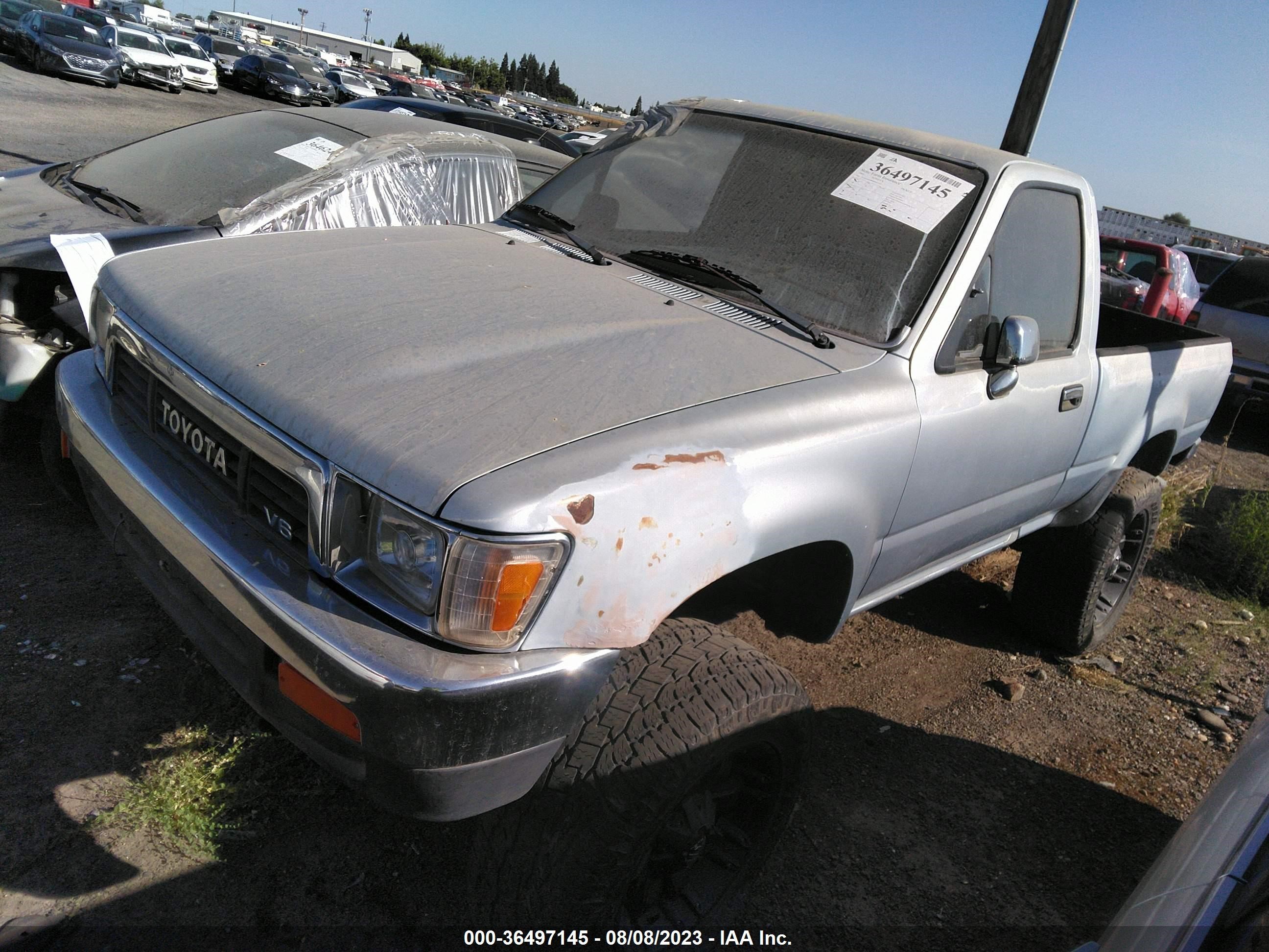 Photo 1 VIN: JT4VN01D8M0002142 - TOYOTA PICKUP 