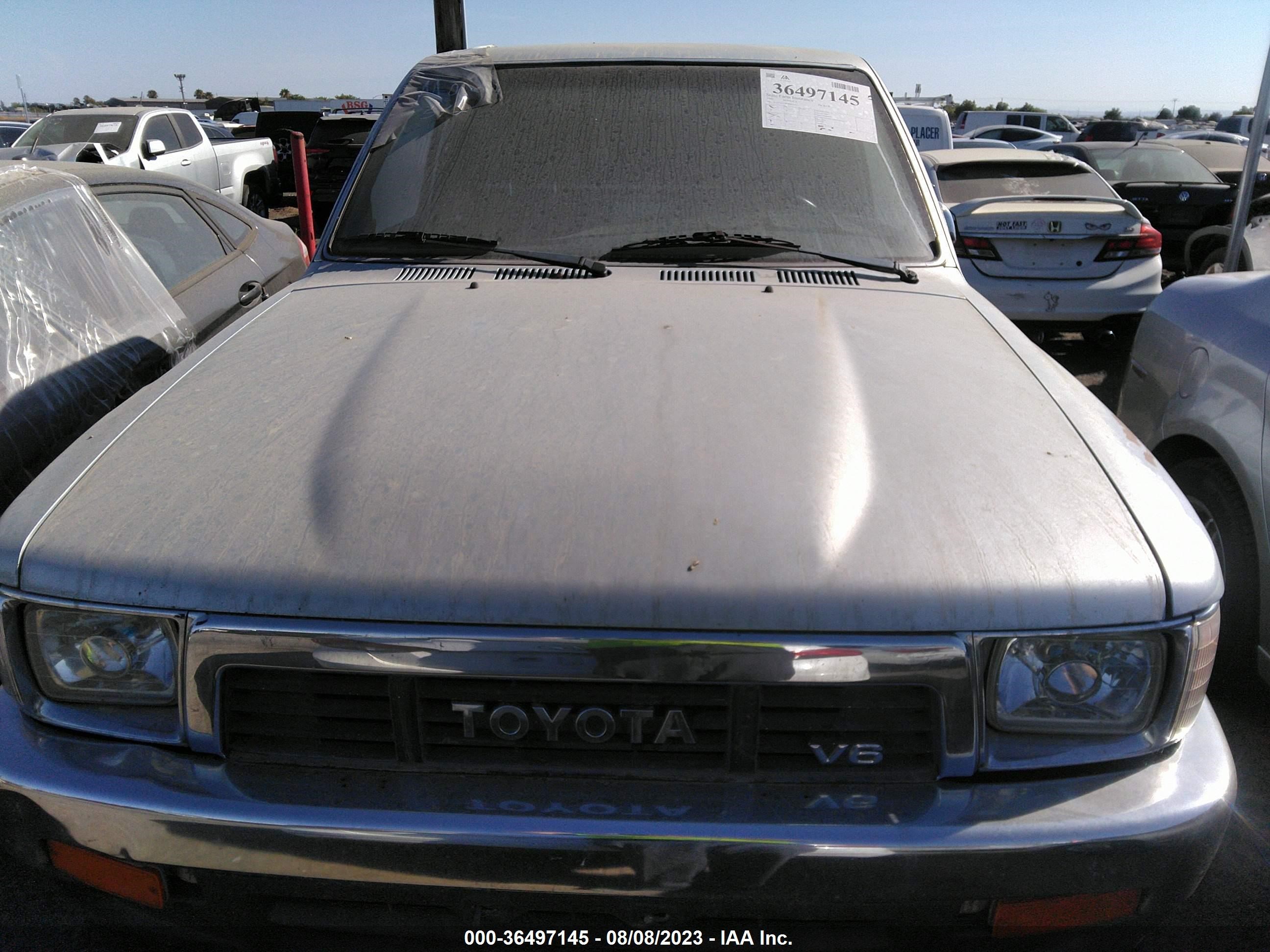 Photo 10 VIN: JT4VN01D8M0002142 - TOYOTA PICKUP 