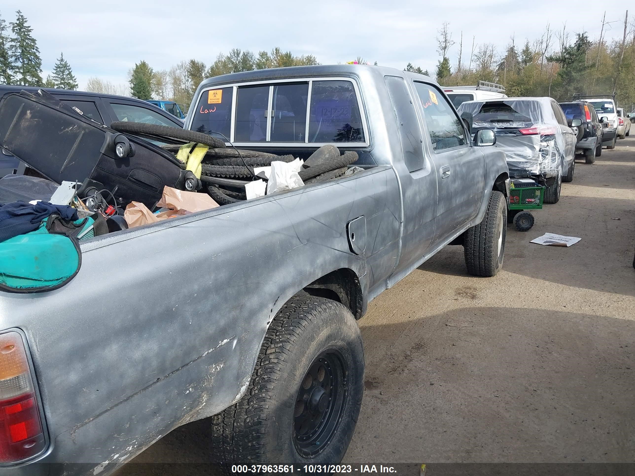 Photo 5 VIN: JT4VN13G4N5076014 - TOYOTA PICKUP 