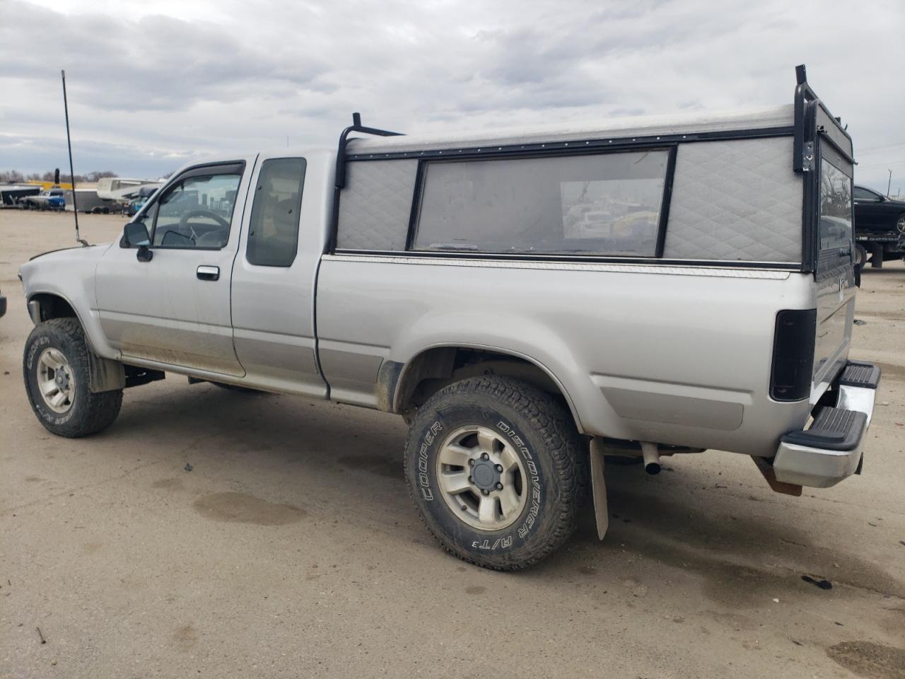 Photo 1 VIN: JT4VN13G7N5077769 - TOYOTA PICKUP 