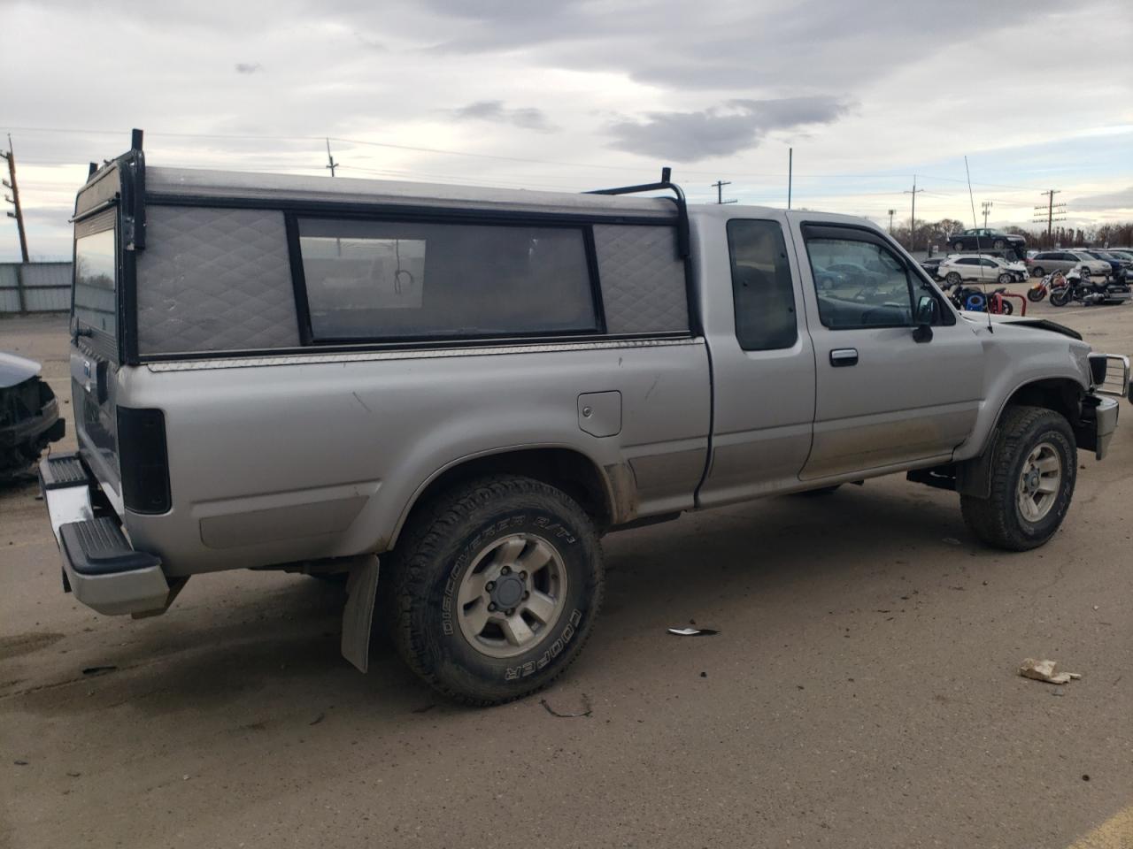 Photo 2 VIN: JT4VN13G7N5077769 - TOYOTA PICKUP 