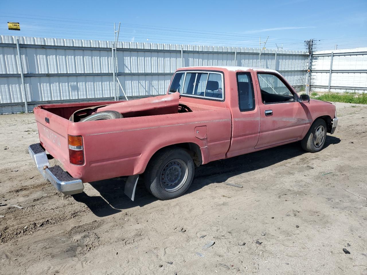 Photo 2 VIN: JT4VN93D1N5027728 - TOYOTA PICKUP 