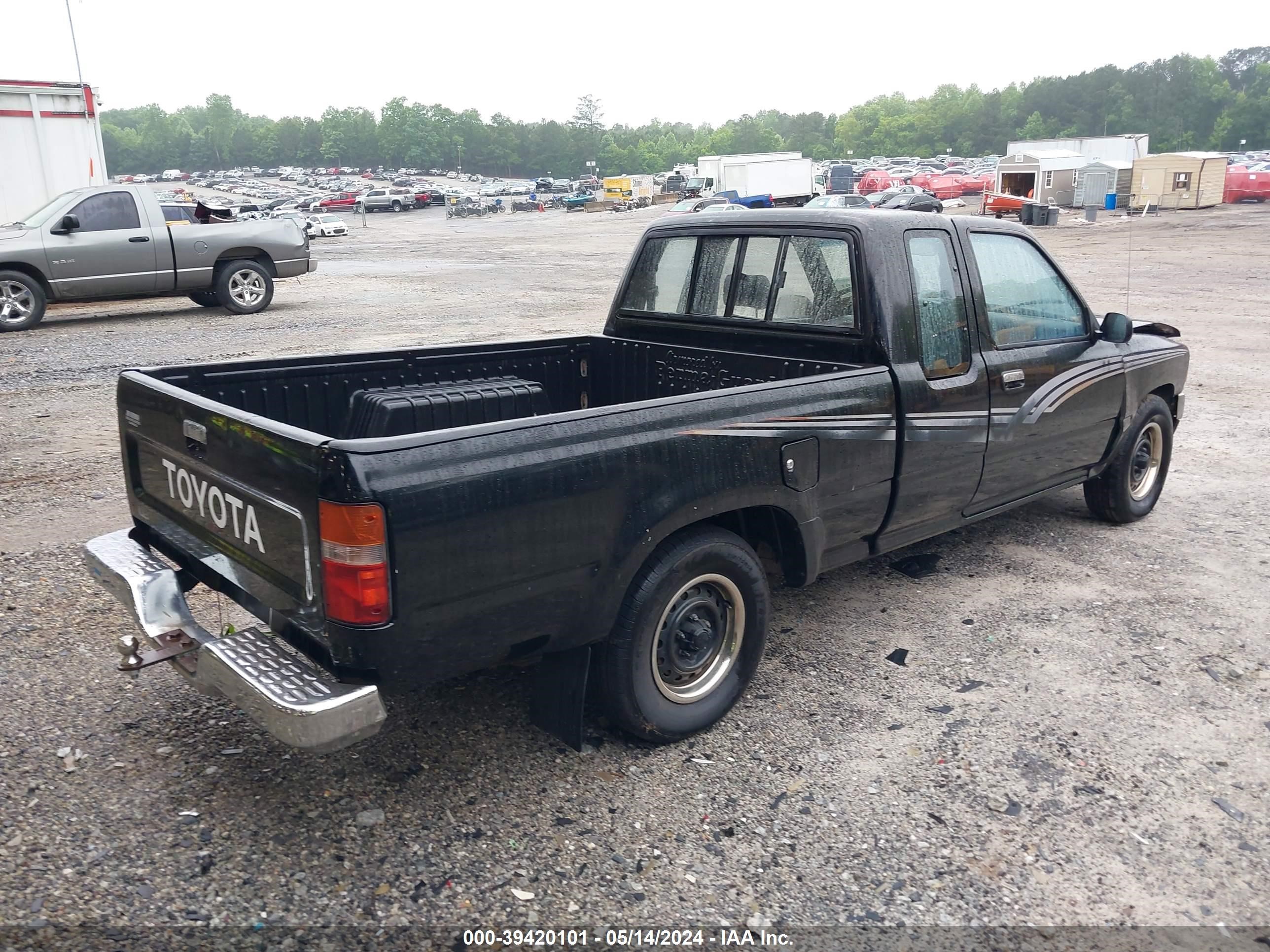 Photo 3 VIN: JT4VN93D8K5000442 - TOYOTA PICKUP 