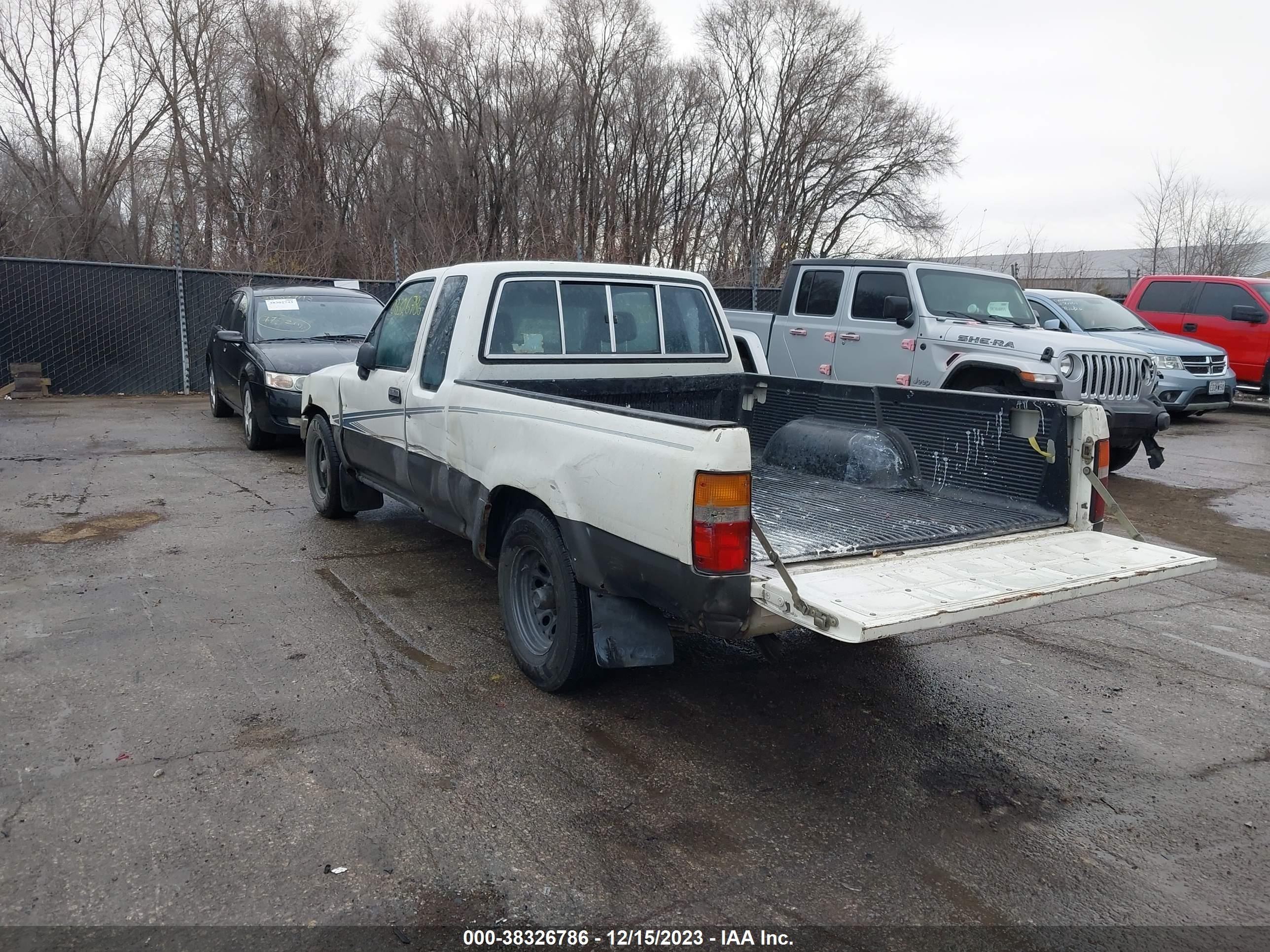 Photo 2 VIN: JT4VN93DXN5026254 - TOYOTA PICKUP 