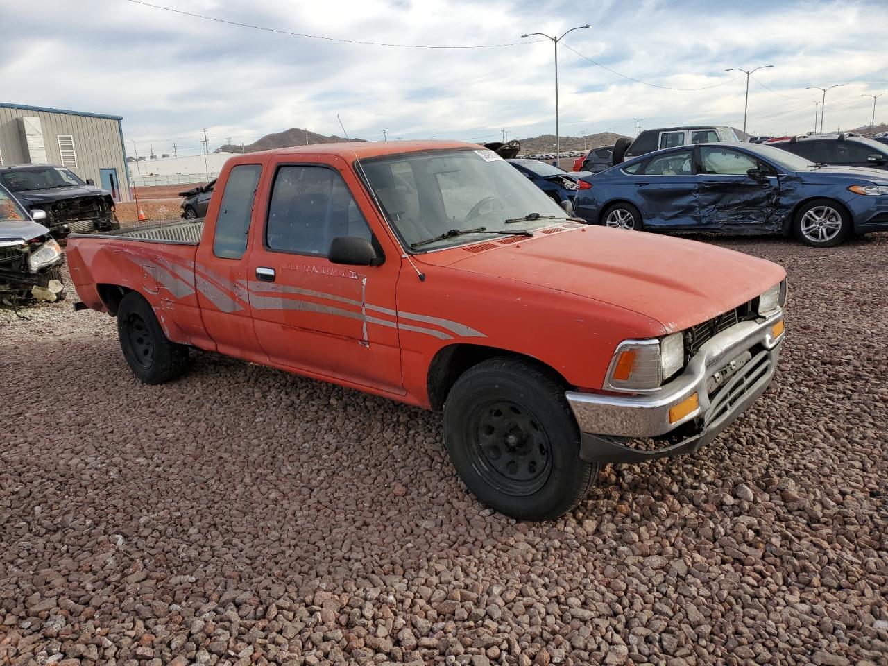 Photo 3 VIN: JT4VN93G9L5016158 - TOYOTA PICKUP 