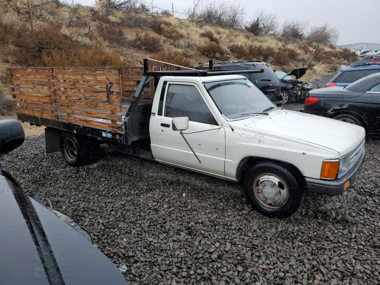 Photo 3 VIN: JT5RN75T3J0020468 - TOYOTA PICKUP CAB 